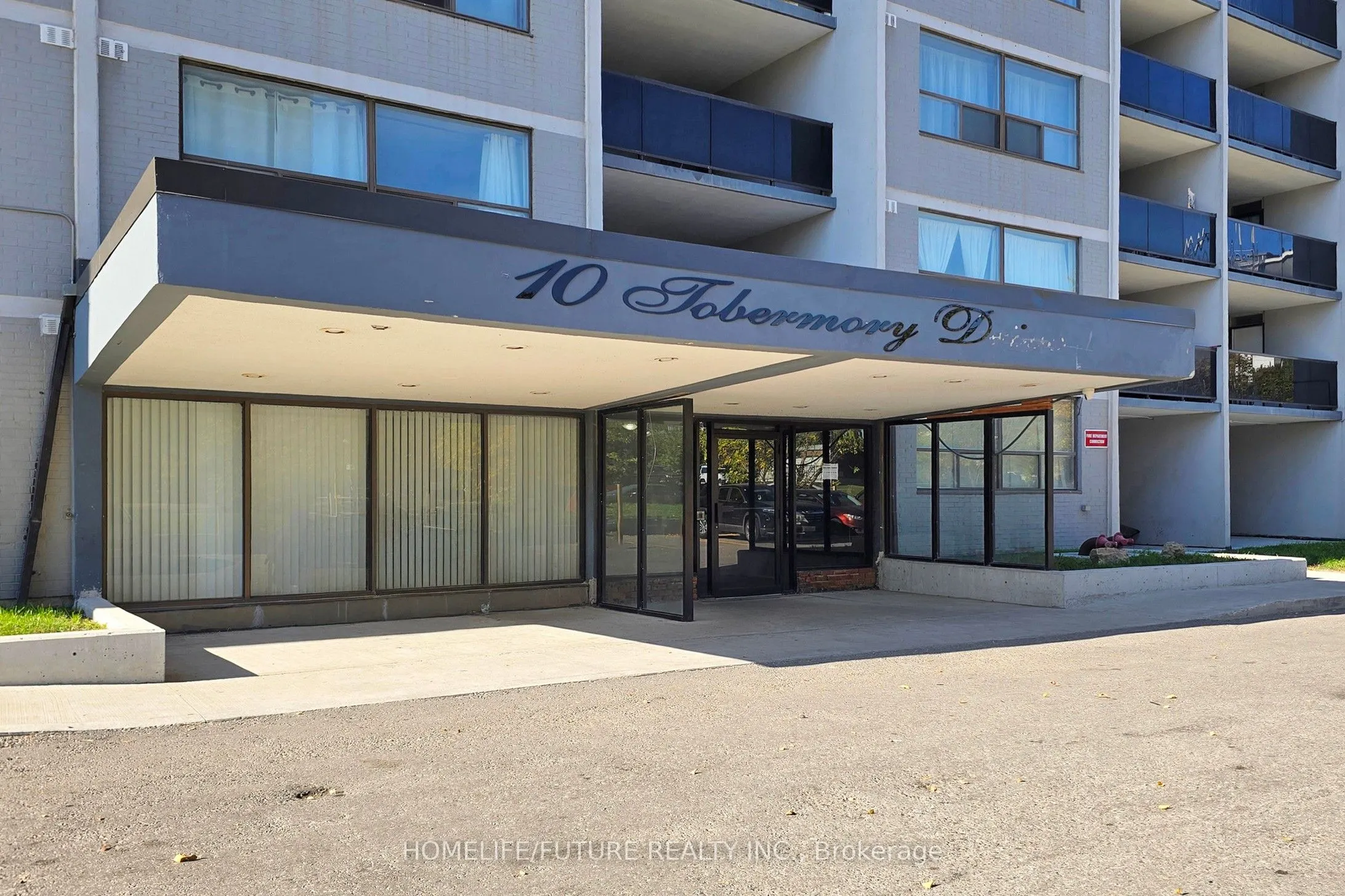 10 Tobermory Drive, #409