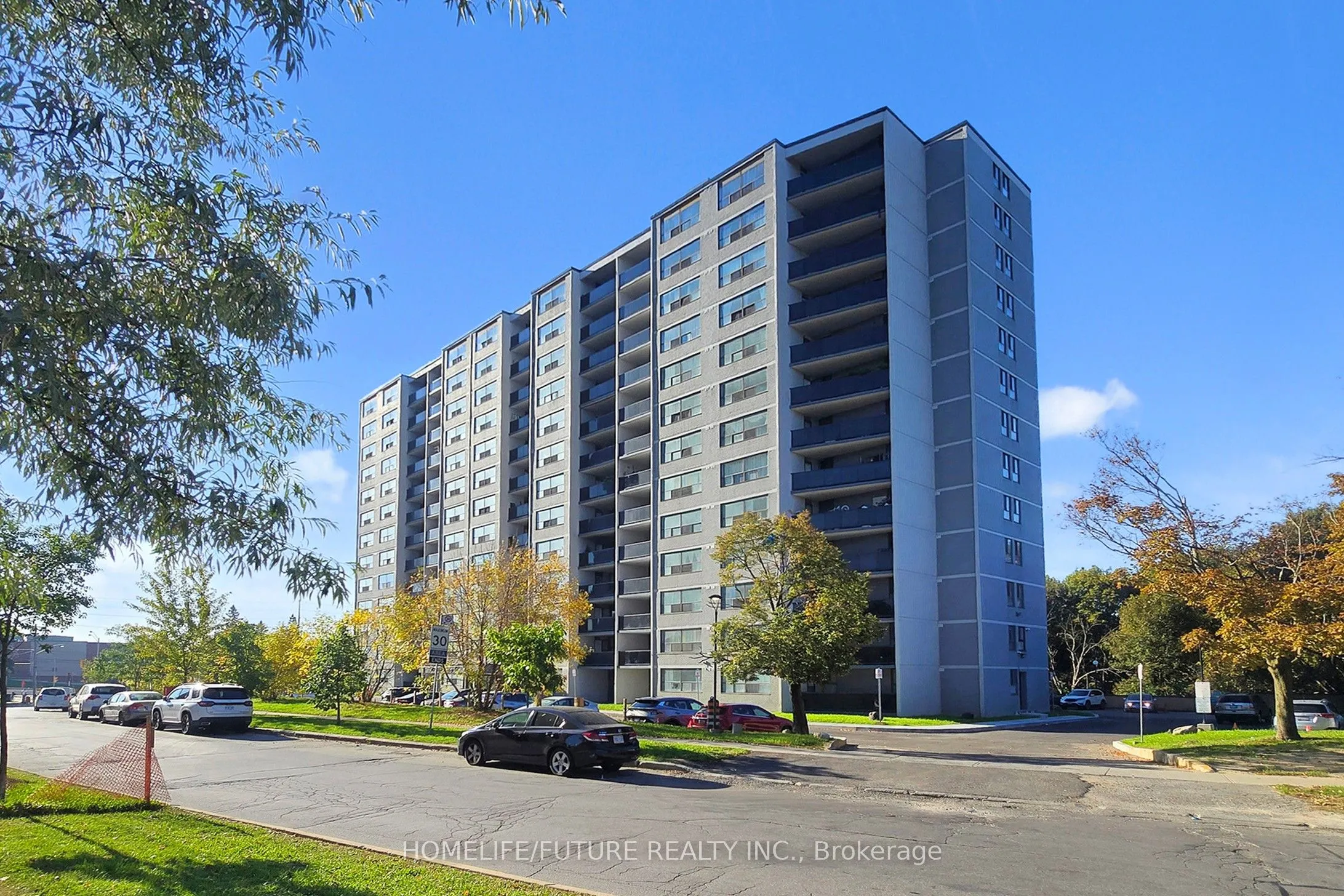 10 Tobermory Drive, #409