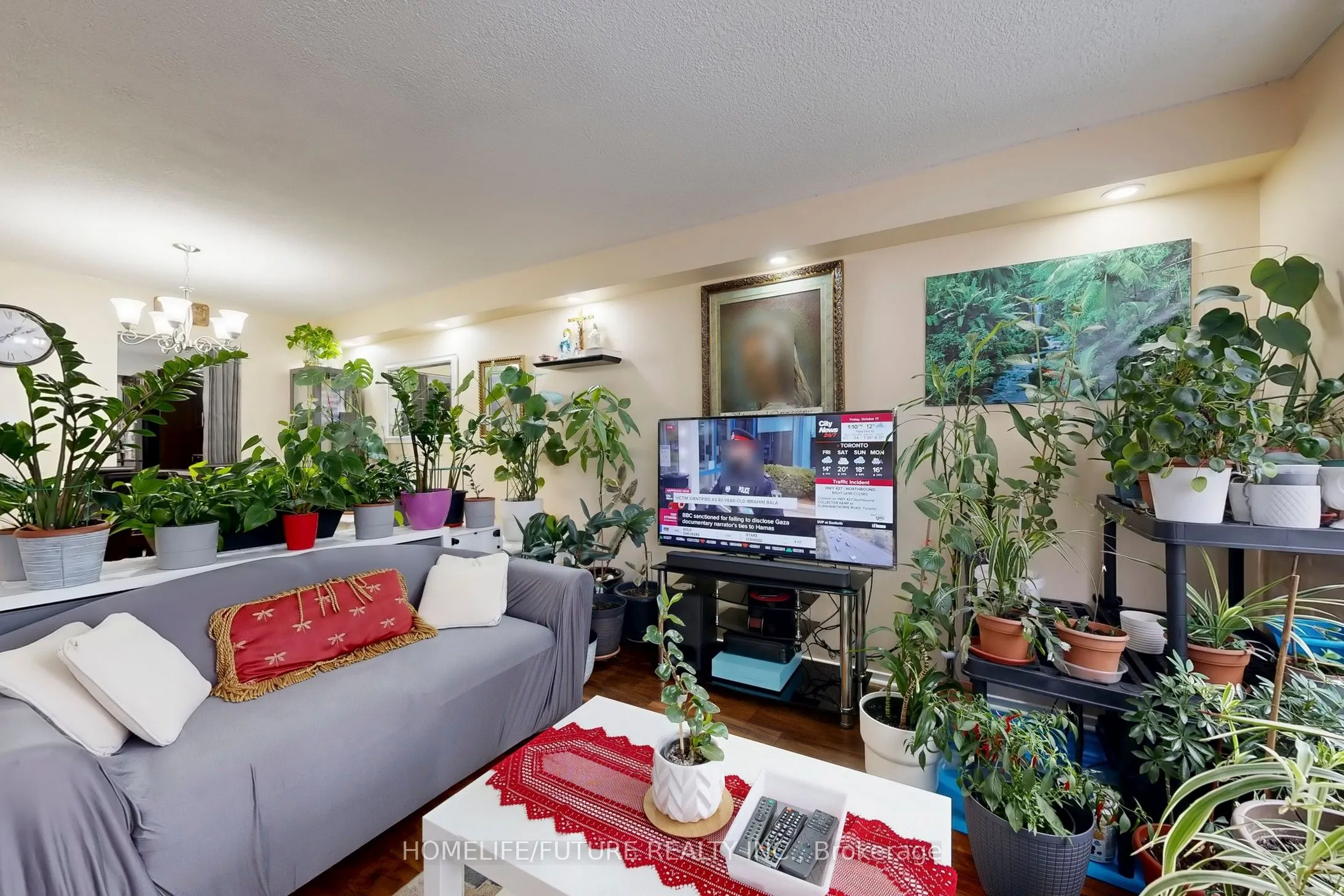 10 Tobermory Drive, #409