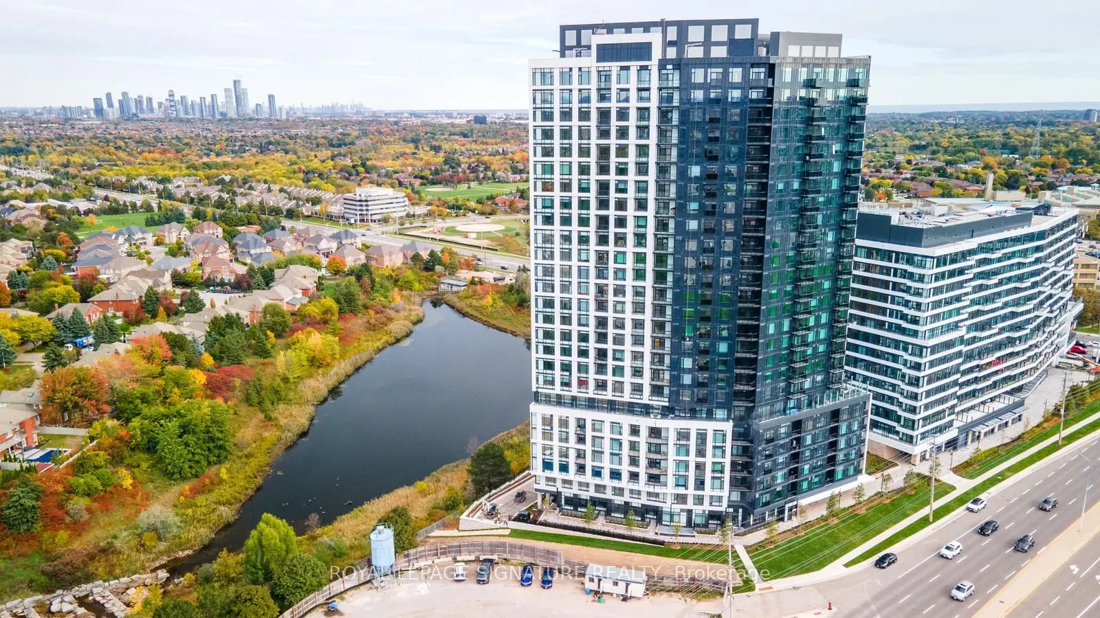 2495 Eglinton Avenue, #1001