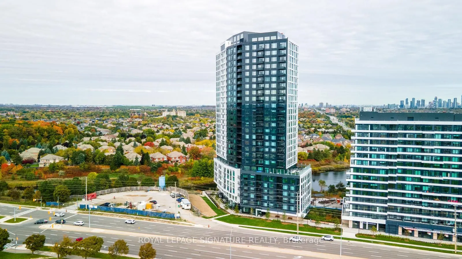 2495 Eglinton Avenue, #1001