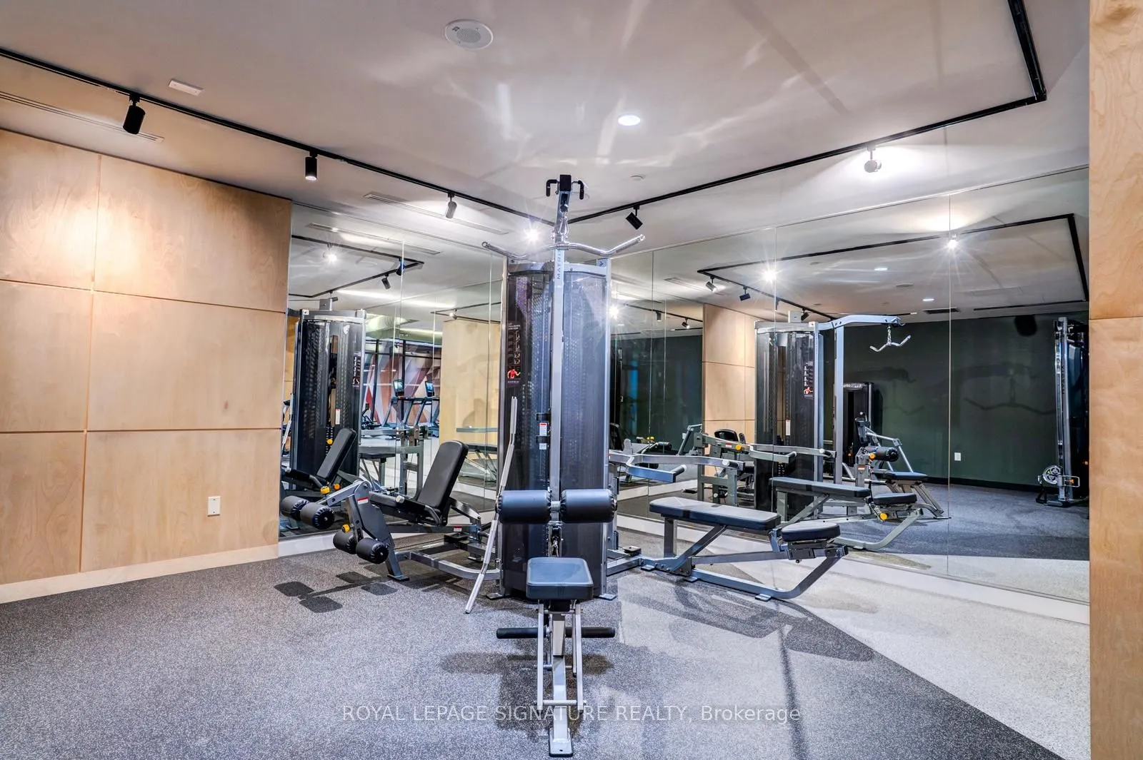 2495 Eglinton Avenue, #1001