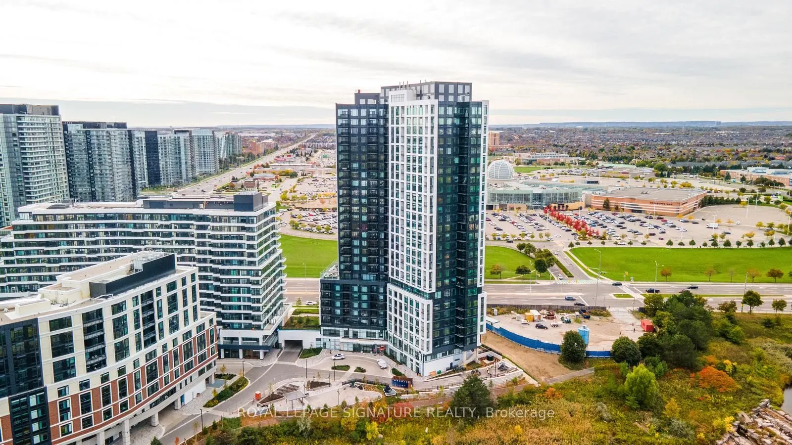 2495 Eglinton Avenue, #1001