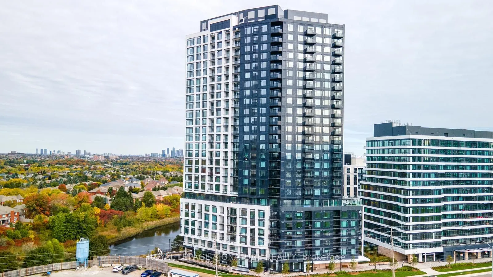 2495 Eglinton Avenue, #1001