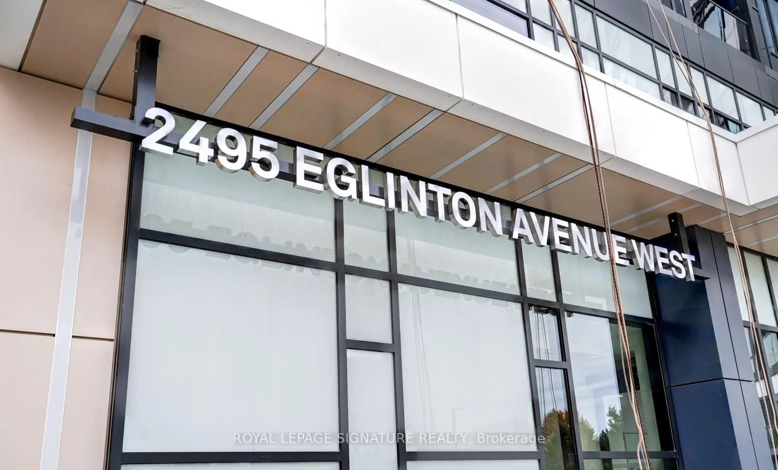 2495 Eglinton Avenue, #1001