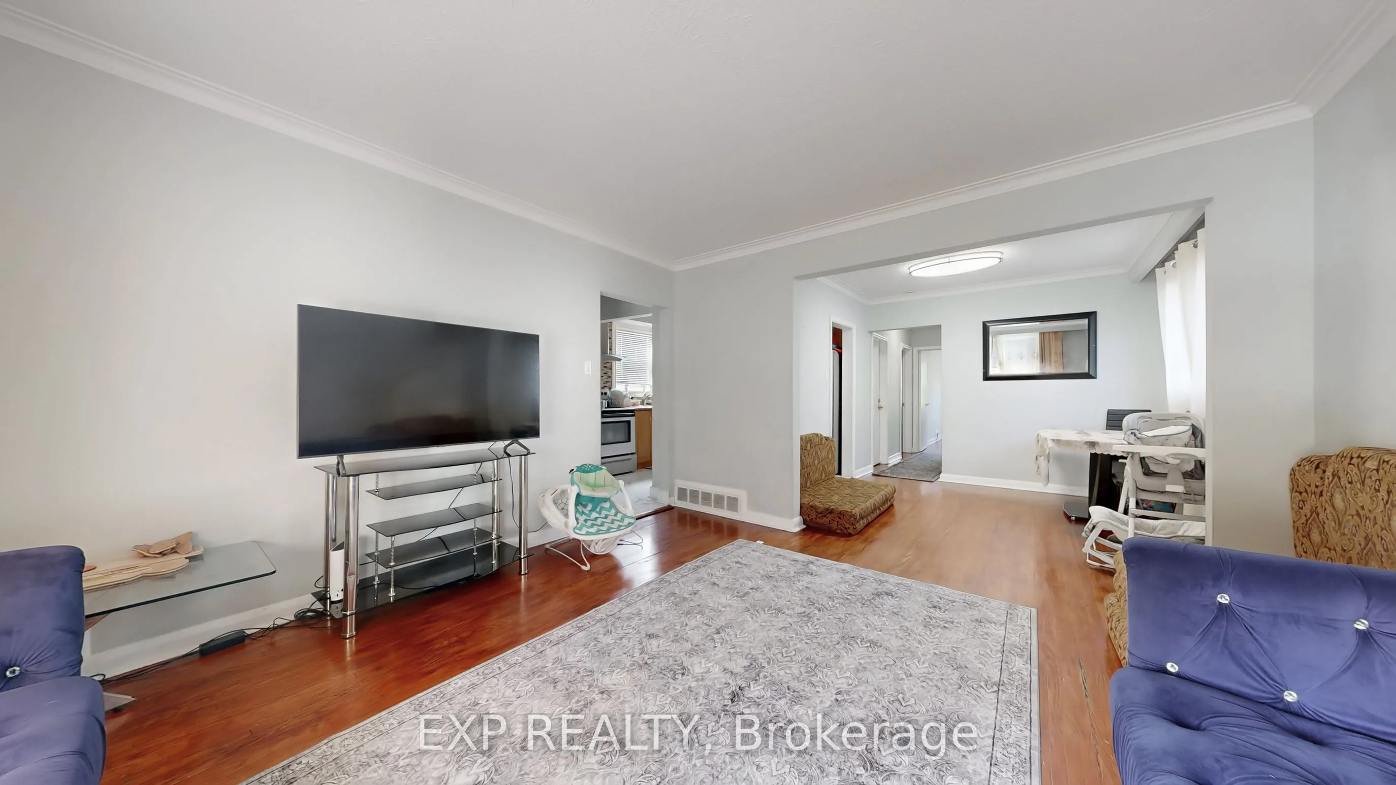 104 Dixon Road N