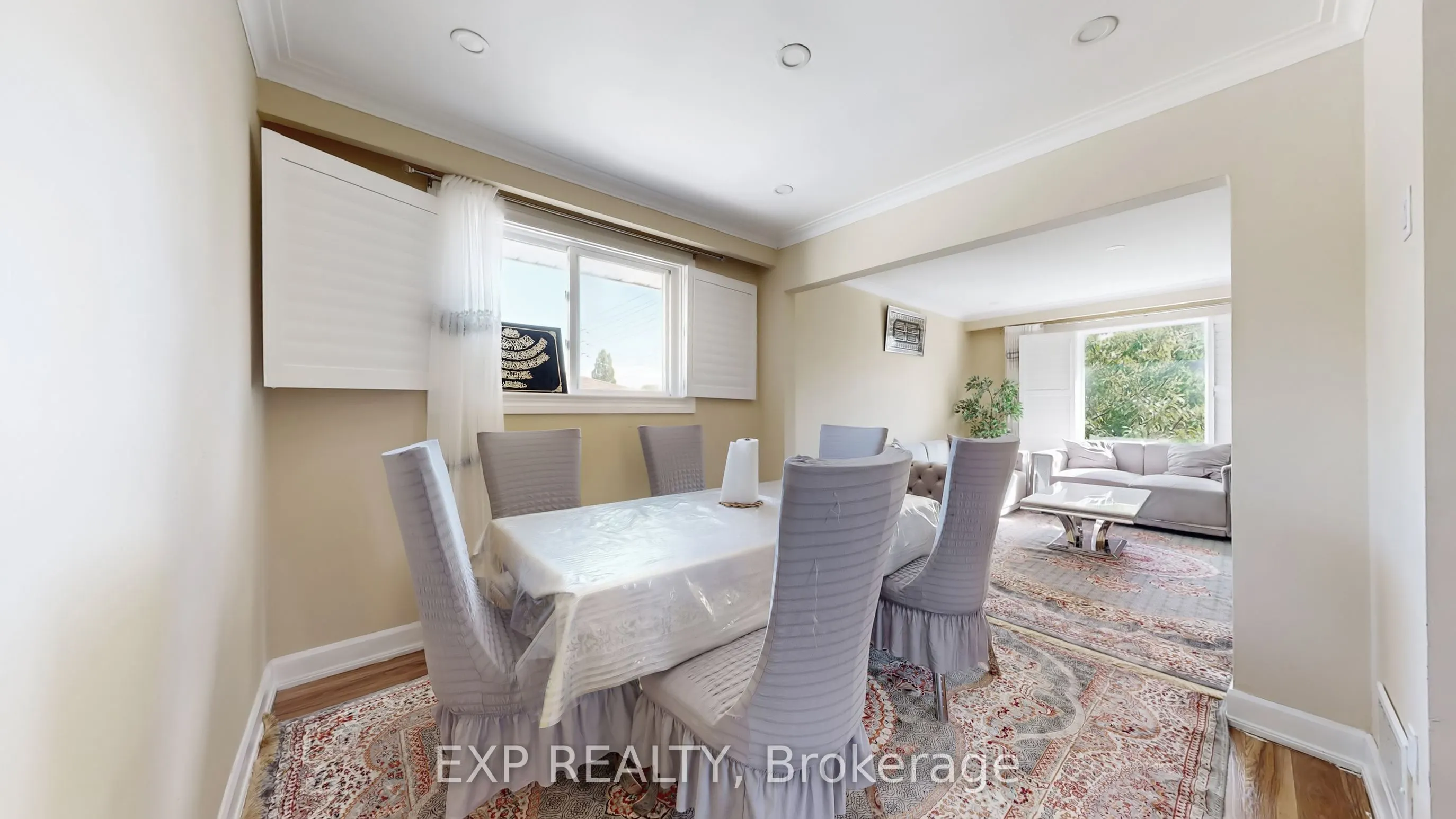 104 Dixon Road N