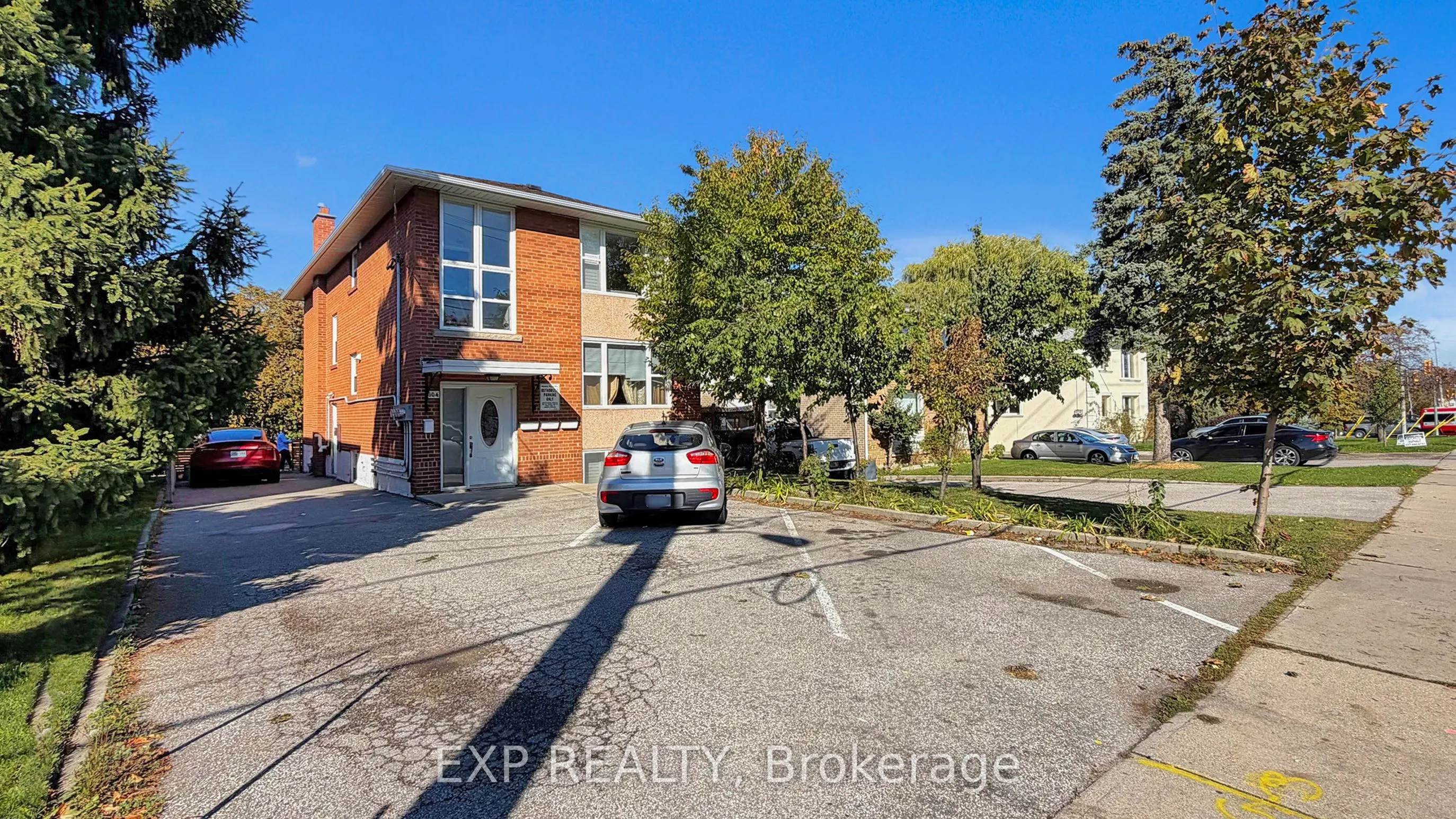 104 Dixon Road N