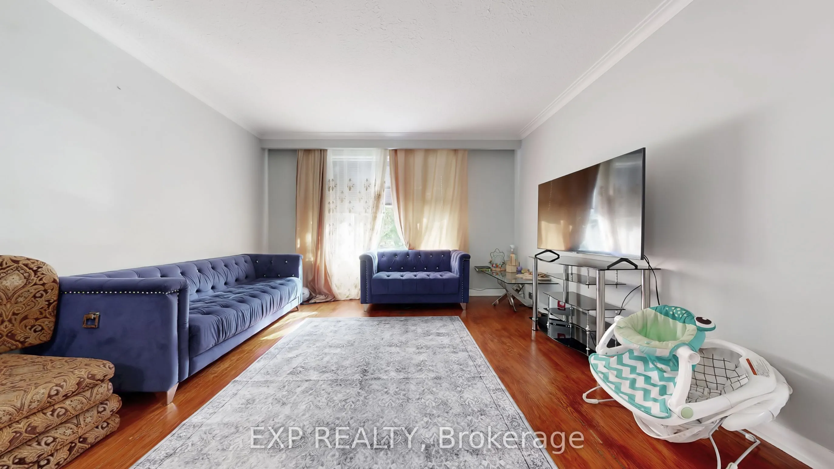 104 Dixon Road N