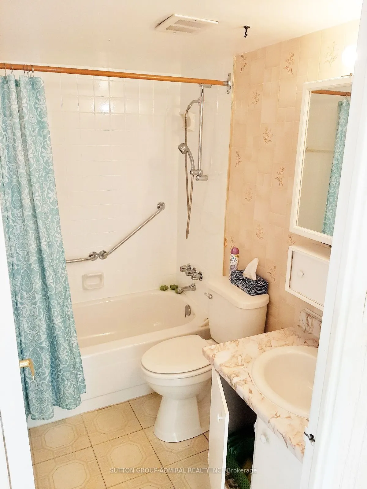 5 Frith Road S, #412