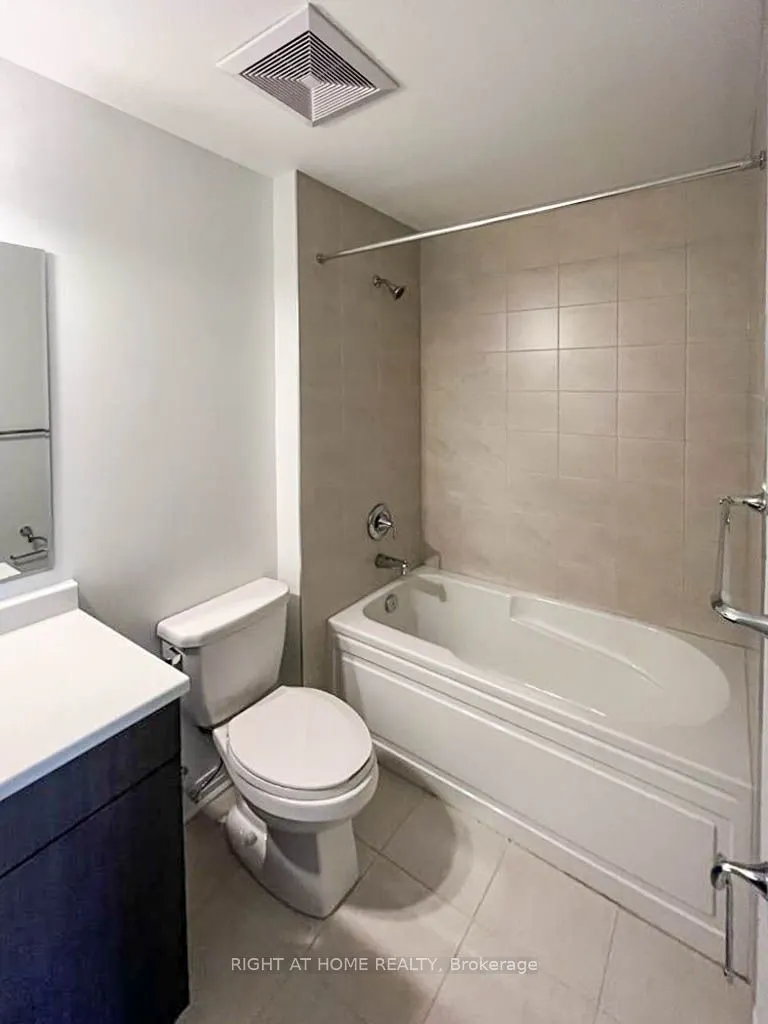 460 Gordon Krantz Avenue, #411