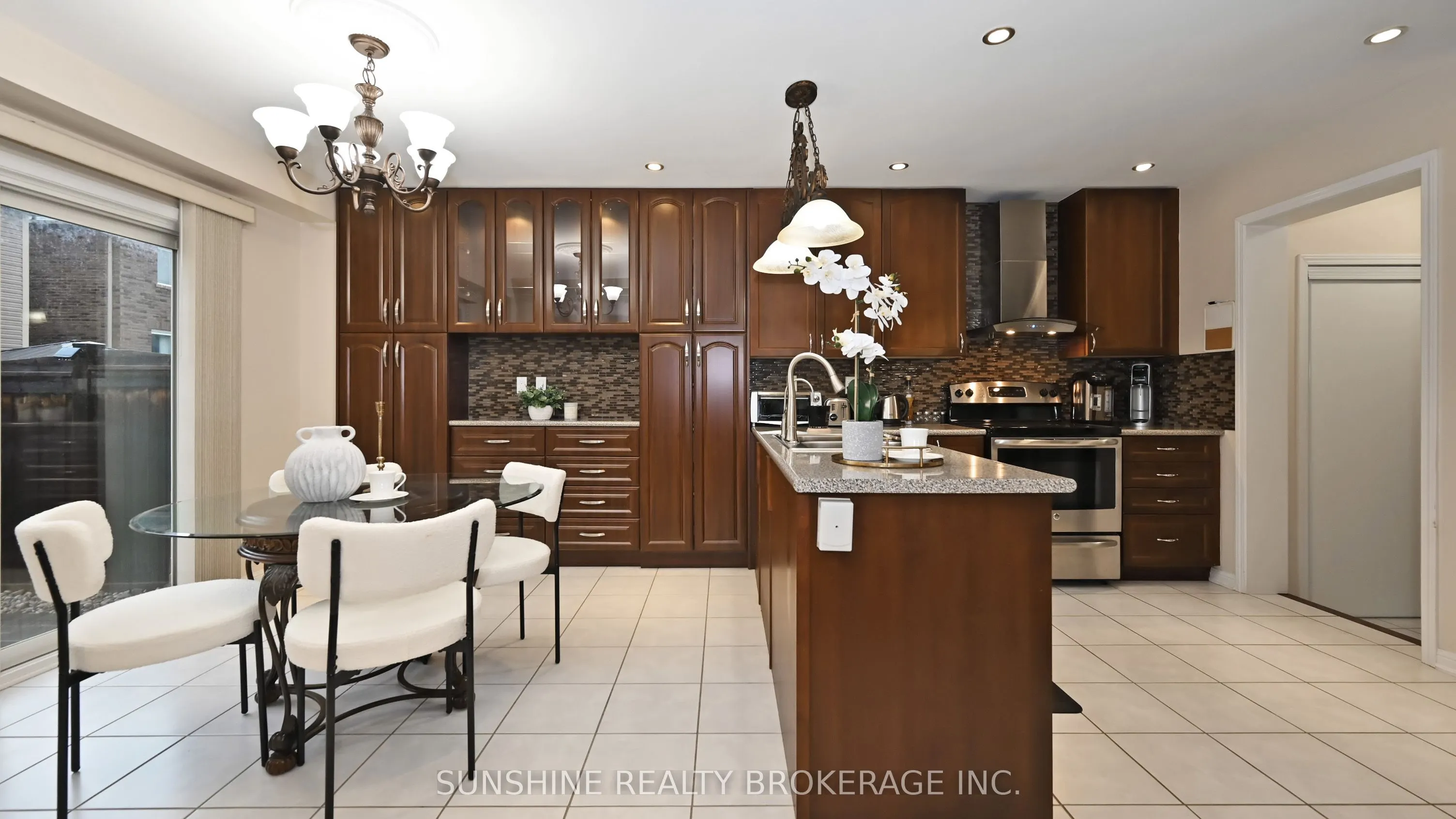 211 Monaghan Crescent