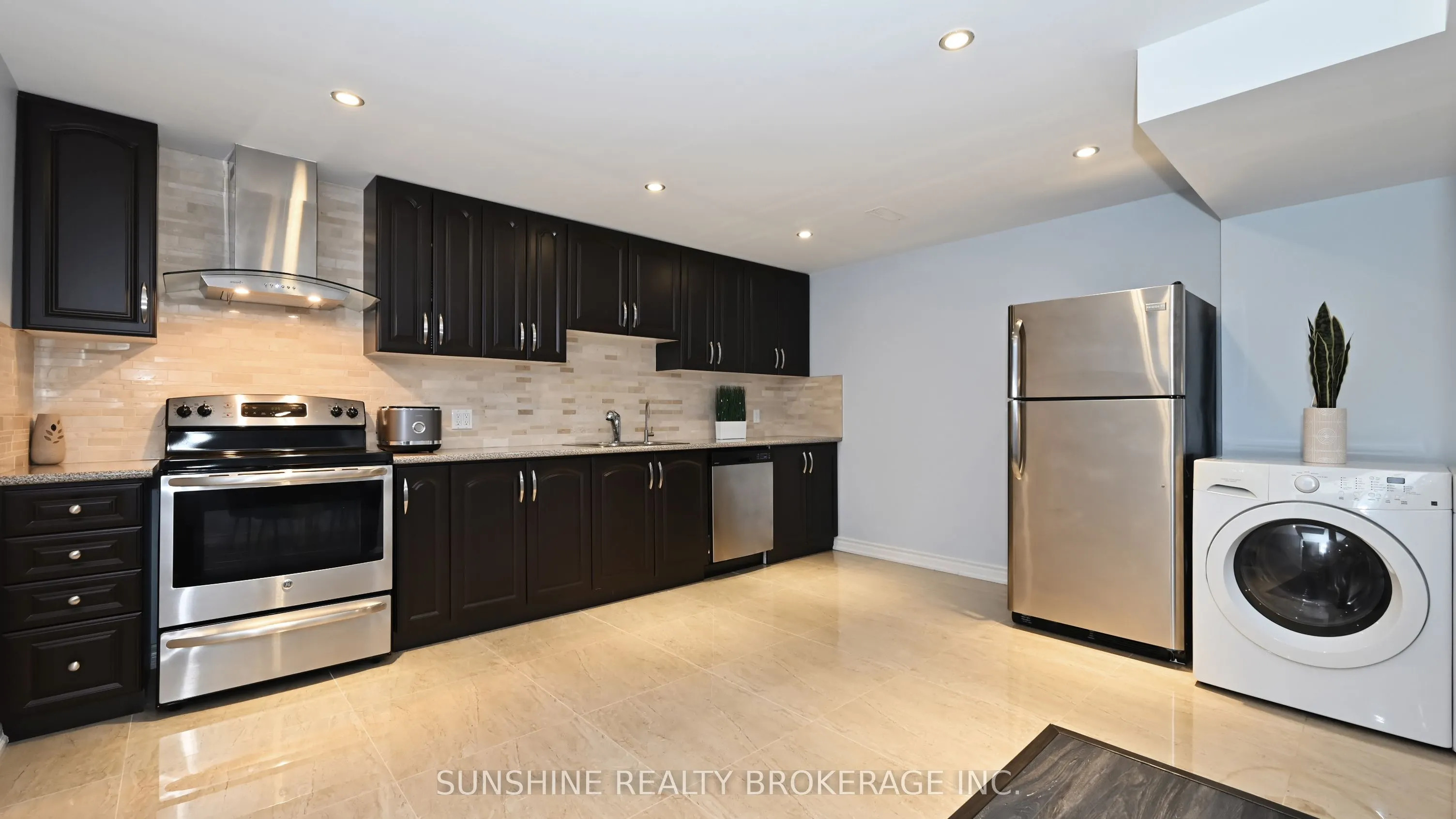 211 Monaghan Crescent