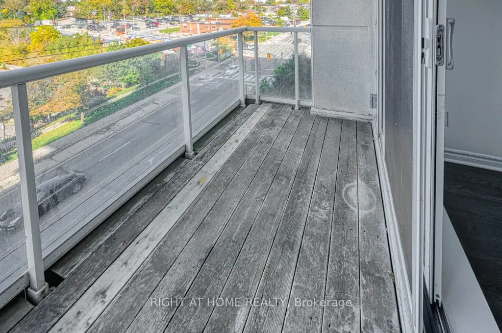 3865 Lake Shore Boulevard W, #509