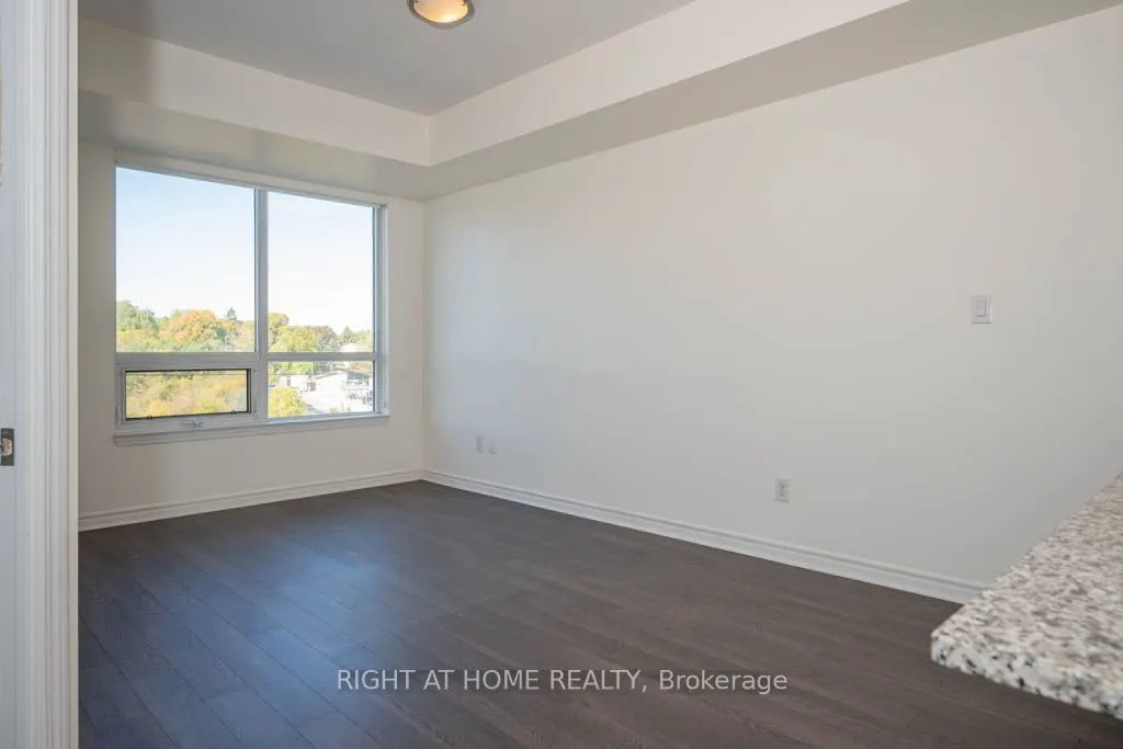 3865 Lake Shore Boulevard W, #509