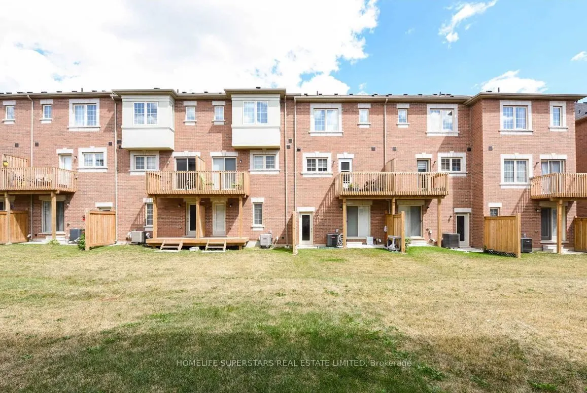 9 Aspen Hills Road, #40