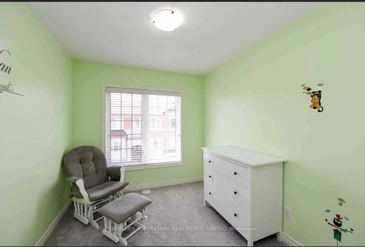 9 Aspen Hills Road, #40