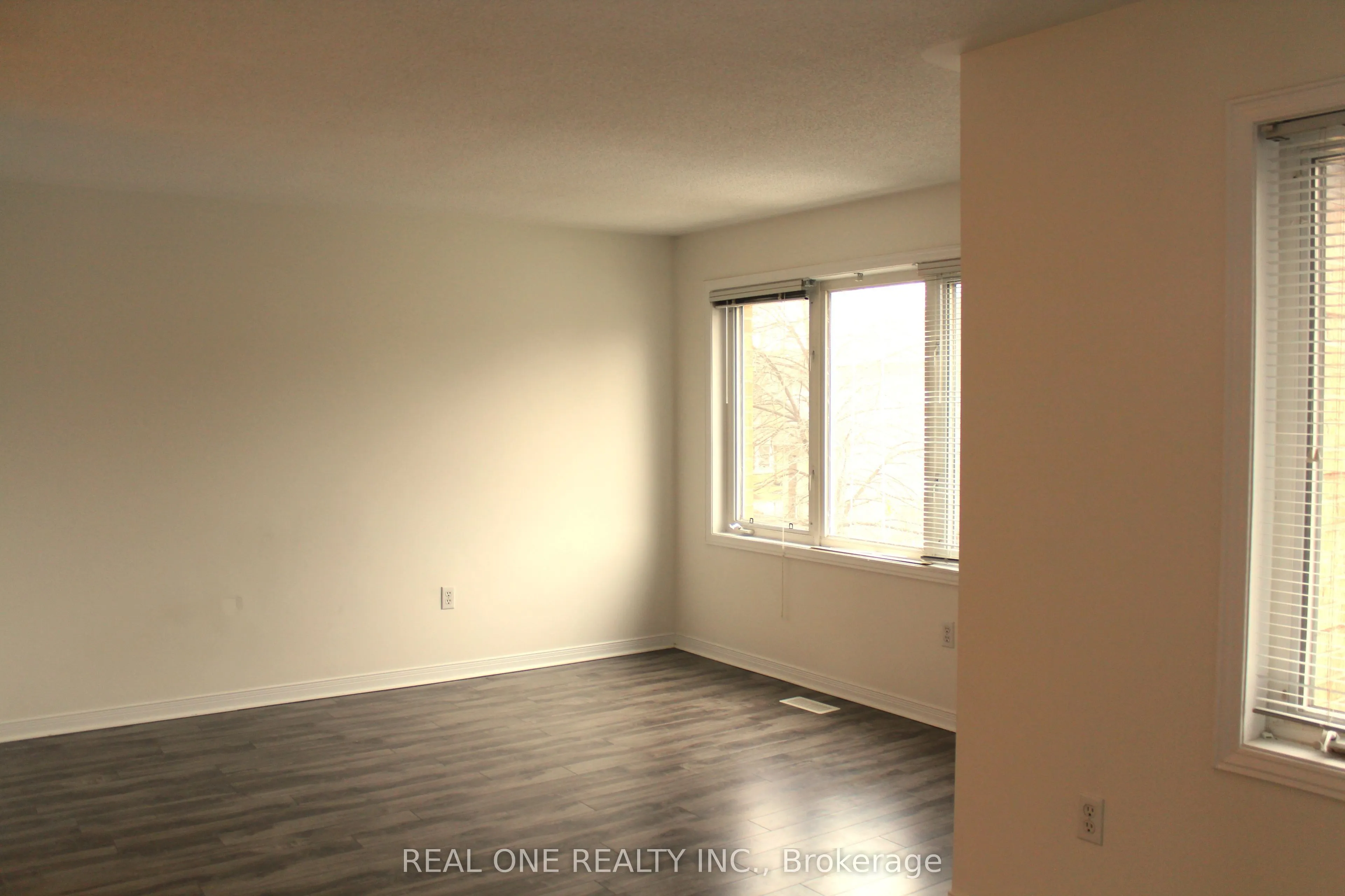 2550 Thomas Street, #27