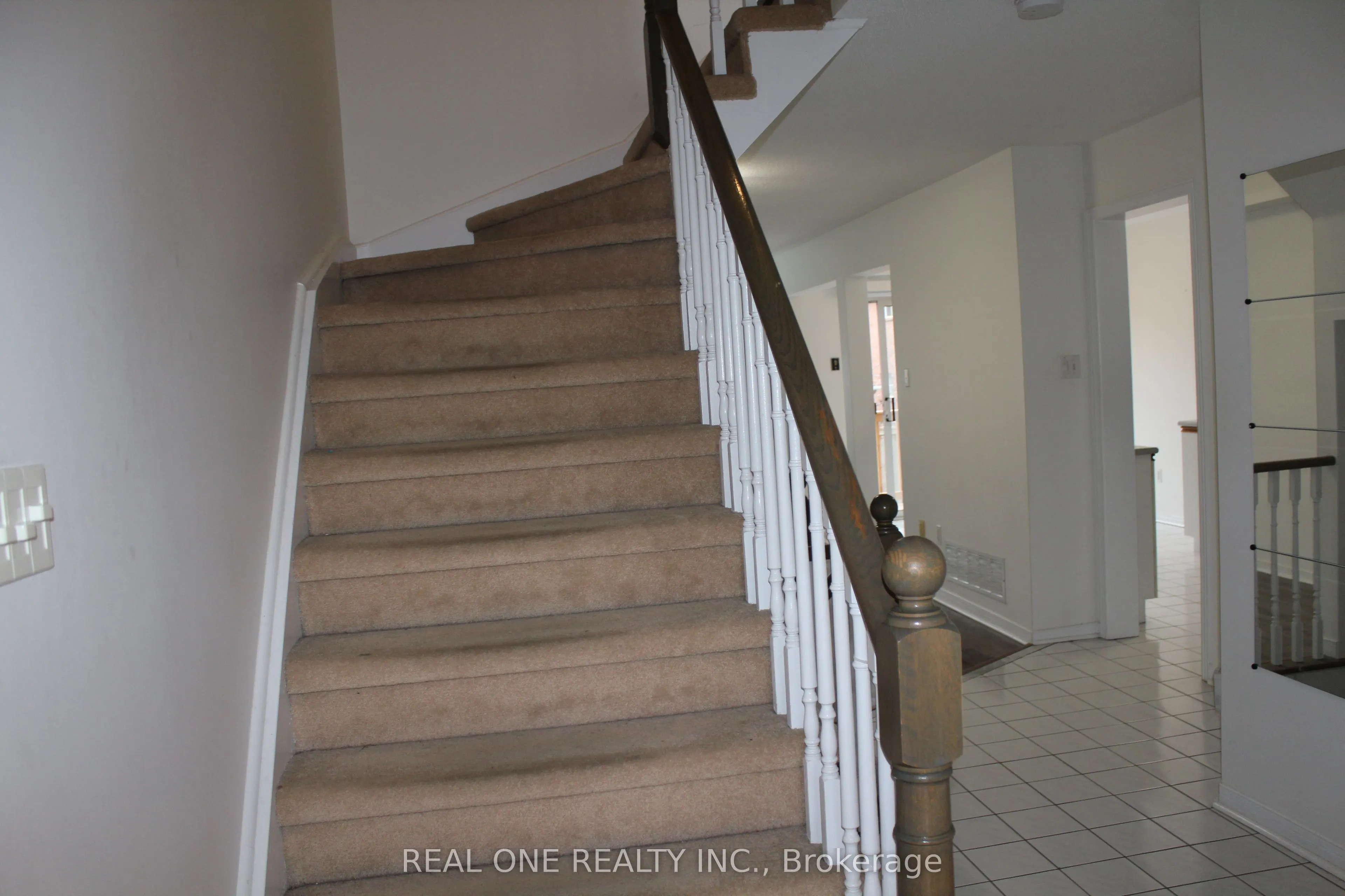 2550 Thomas Street, #27