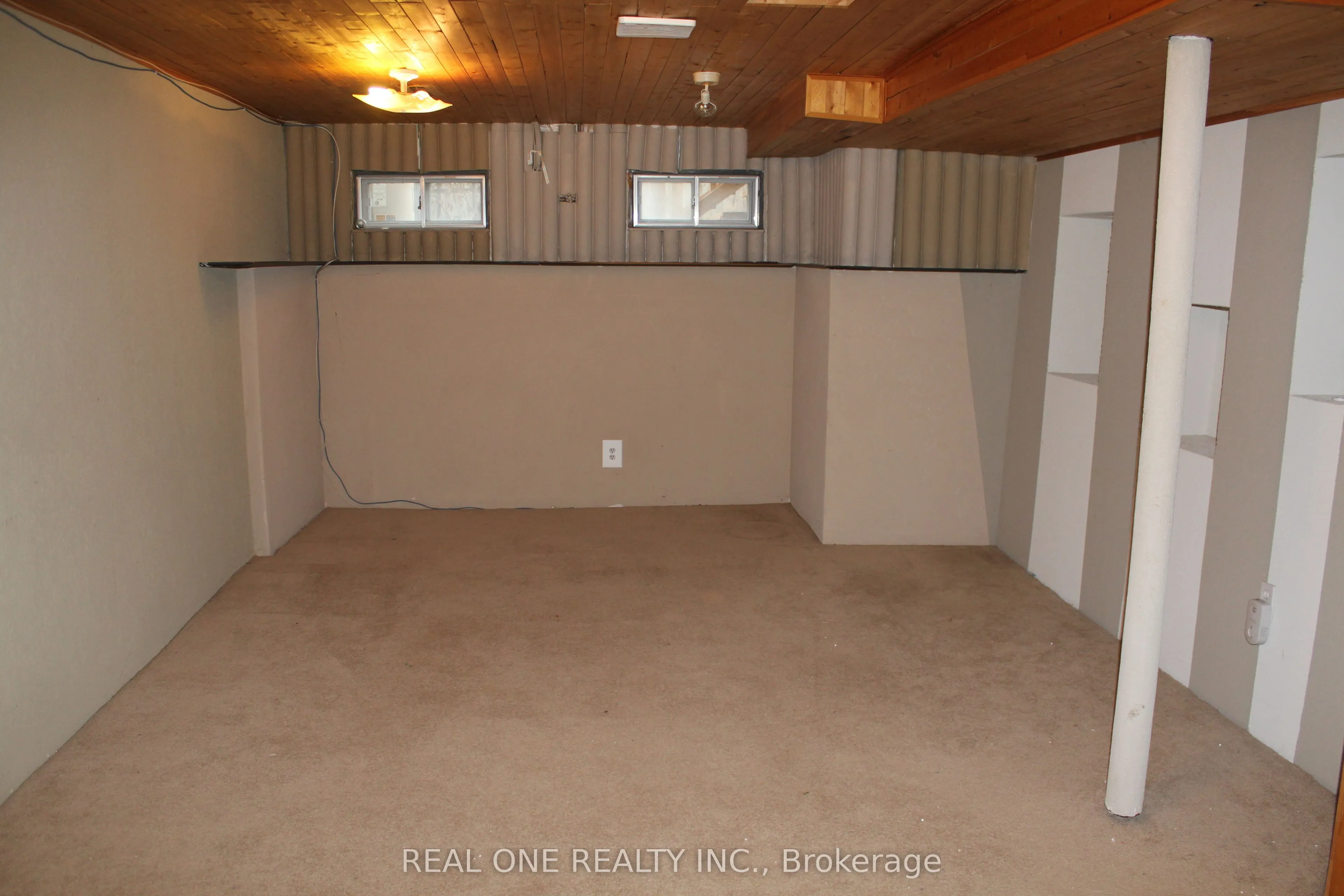 2550 Thomas Street, #27