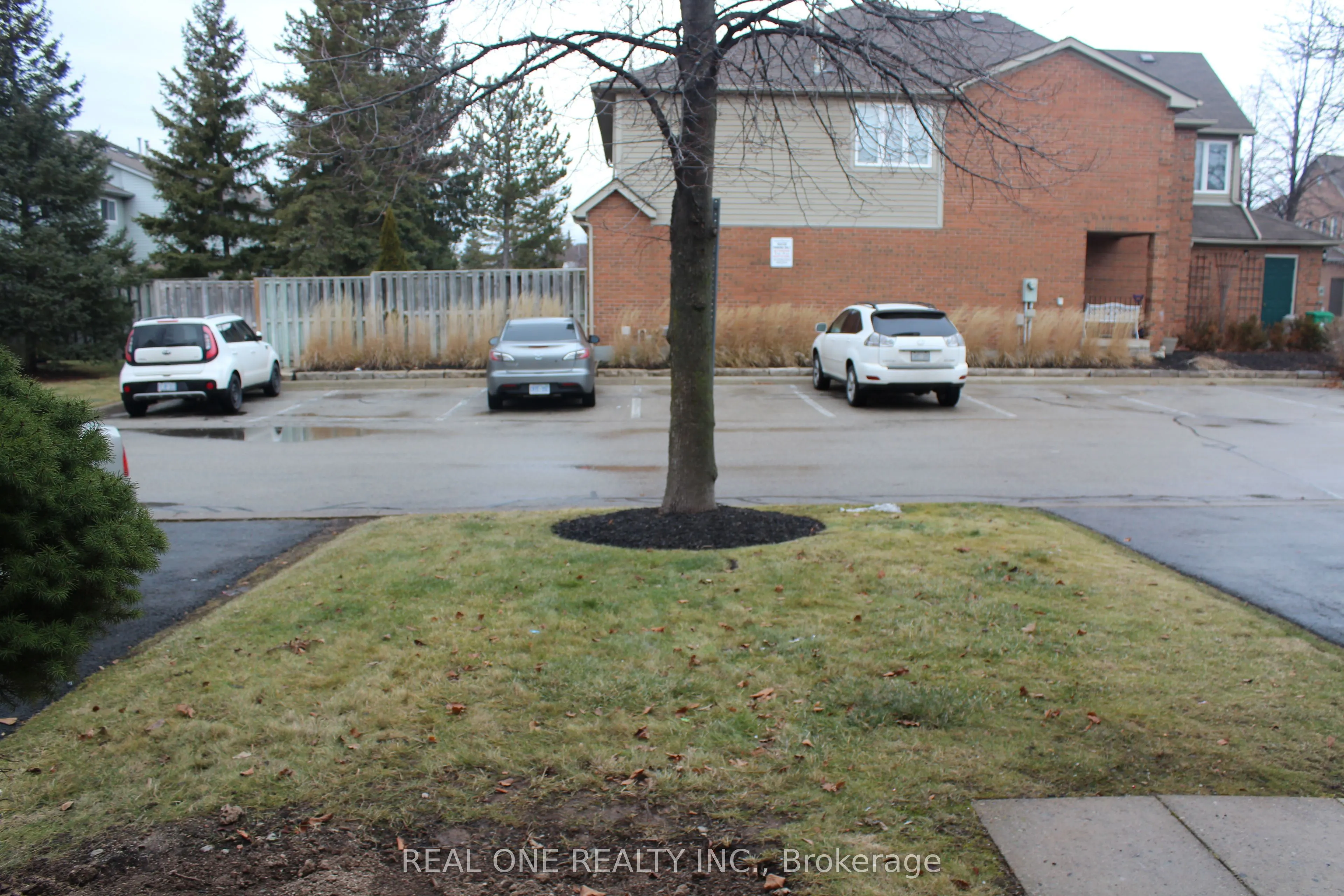 2550 Thomas Street, #27