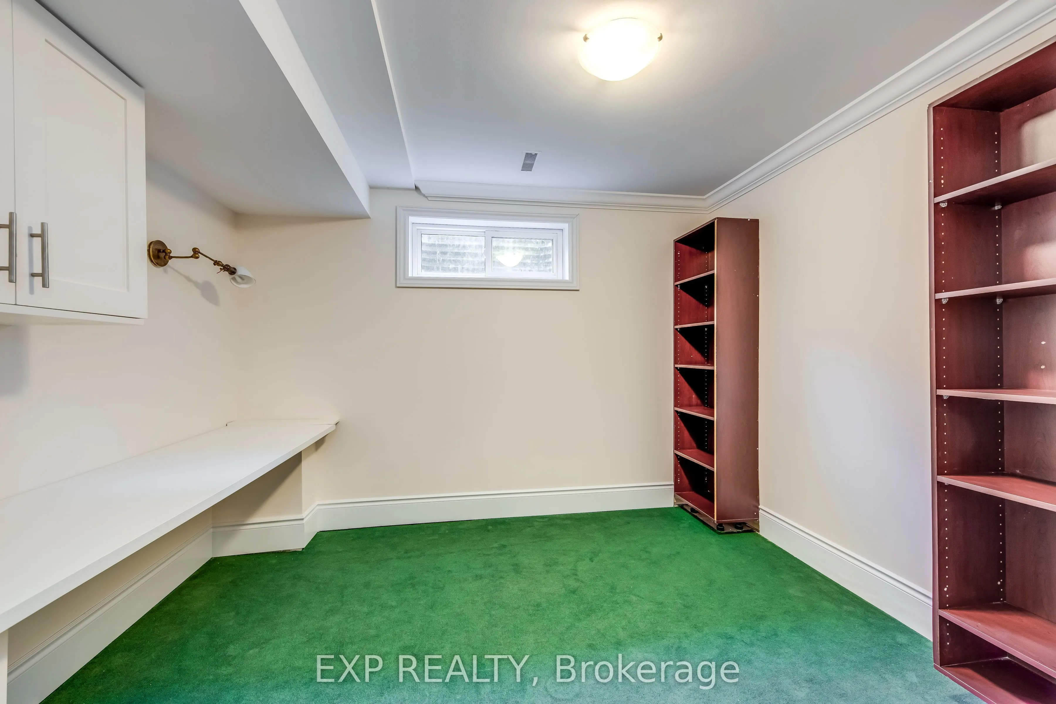 1135 Montrose Abbey Drive