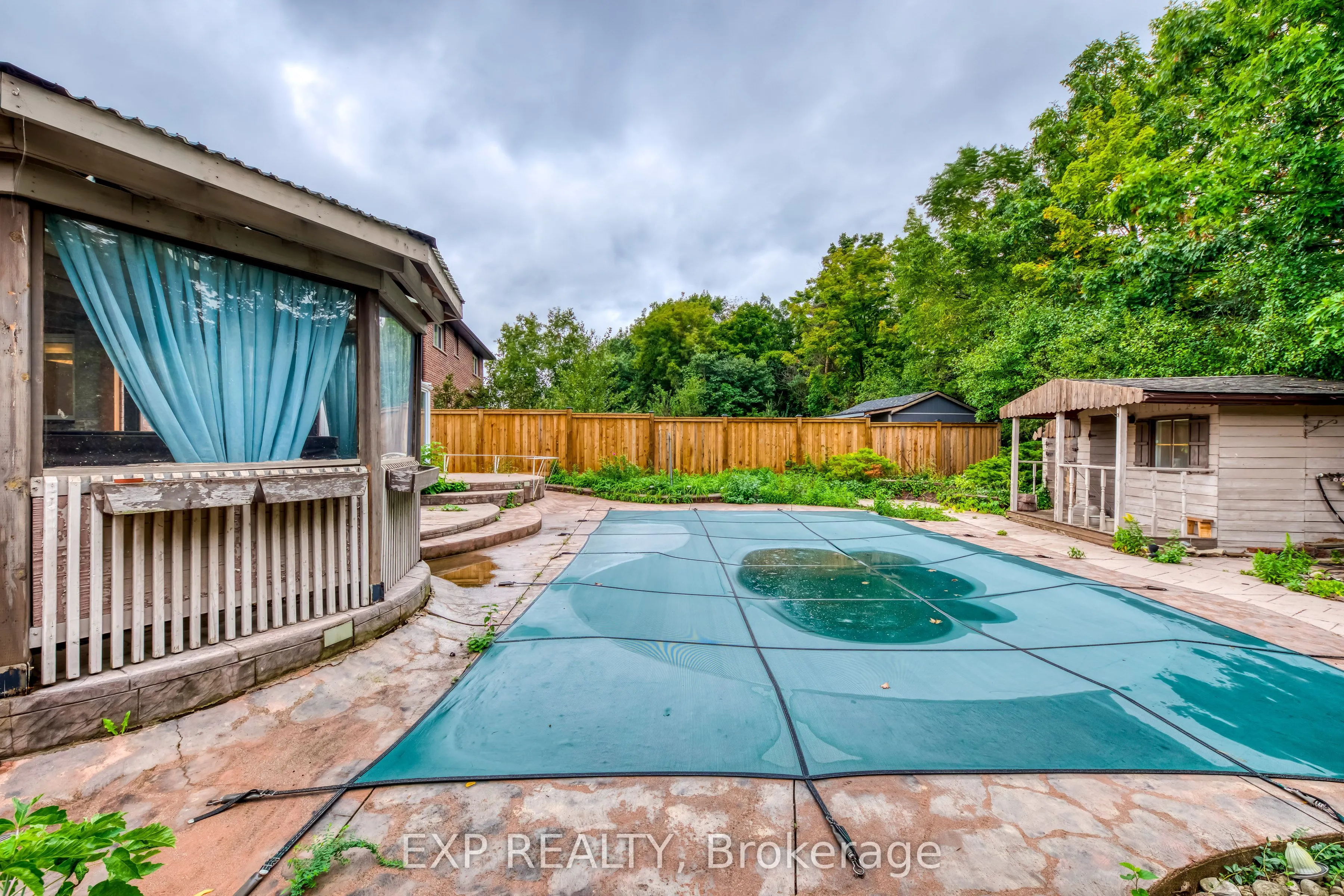 1135 Montrose Abbey Drive