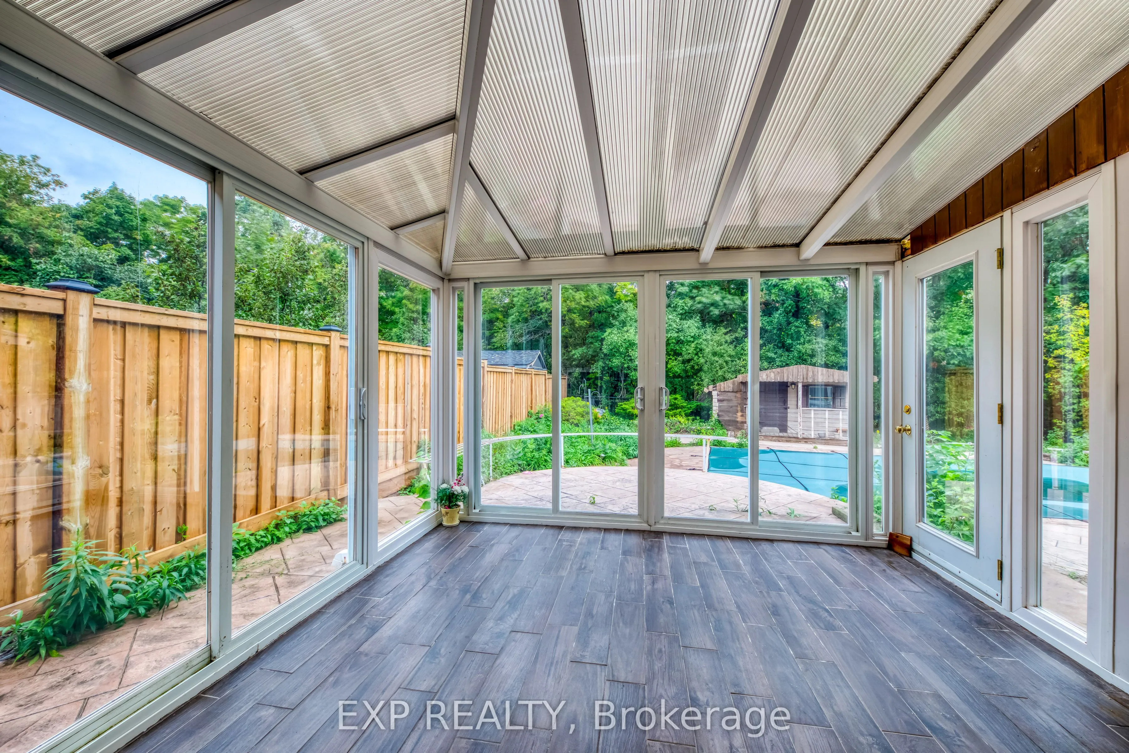 1135 Montrose Abbey Drive