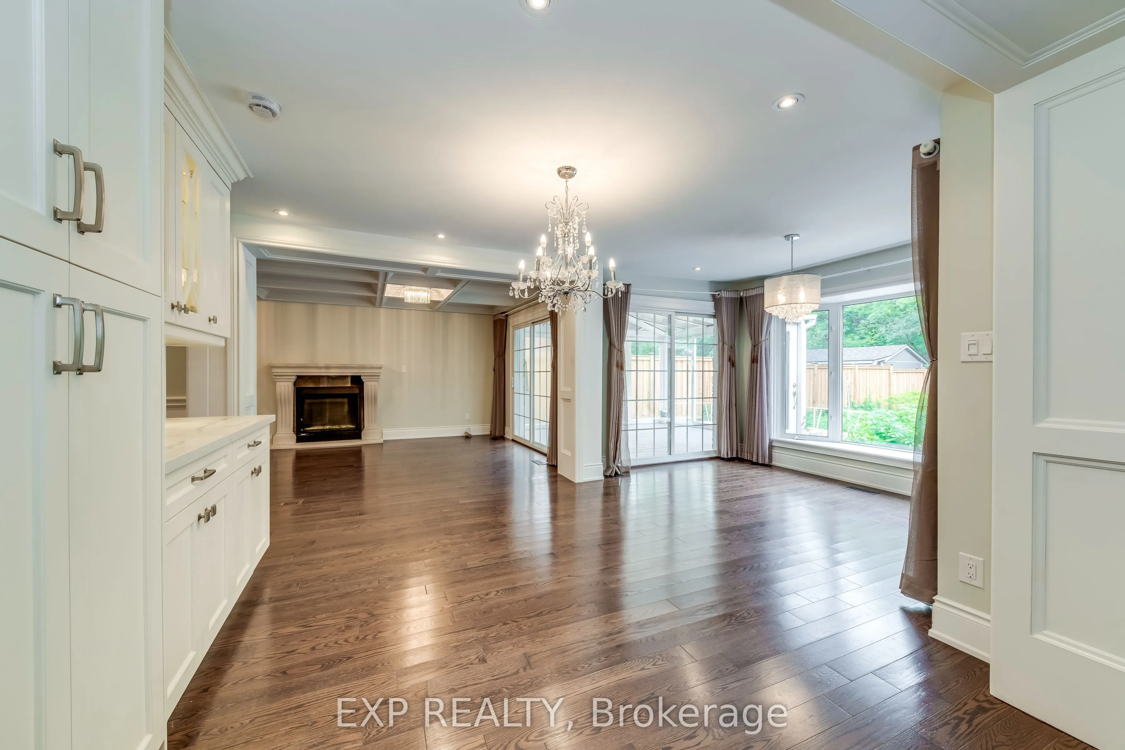 1135 Montrose Abbey Drive