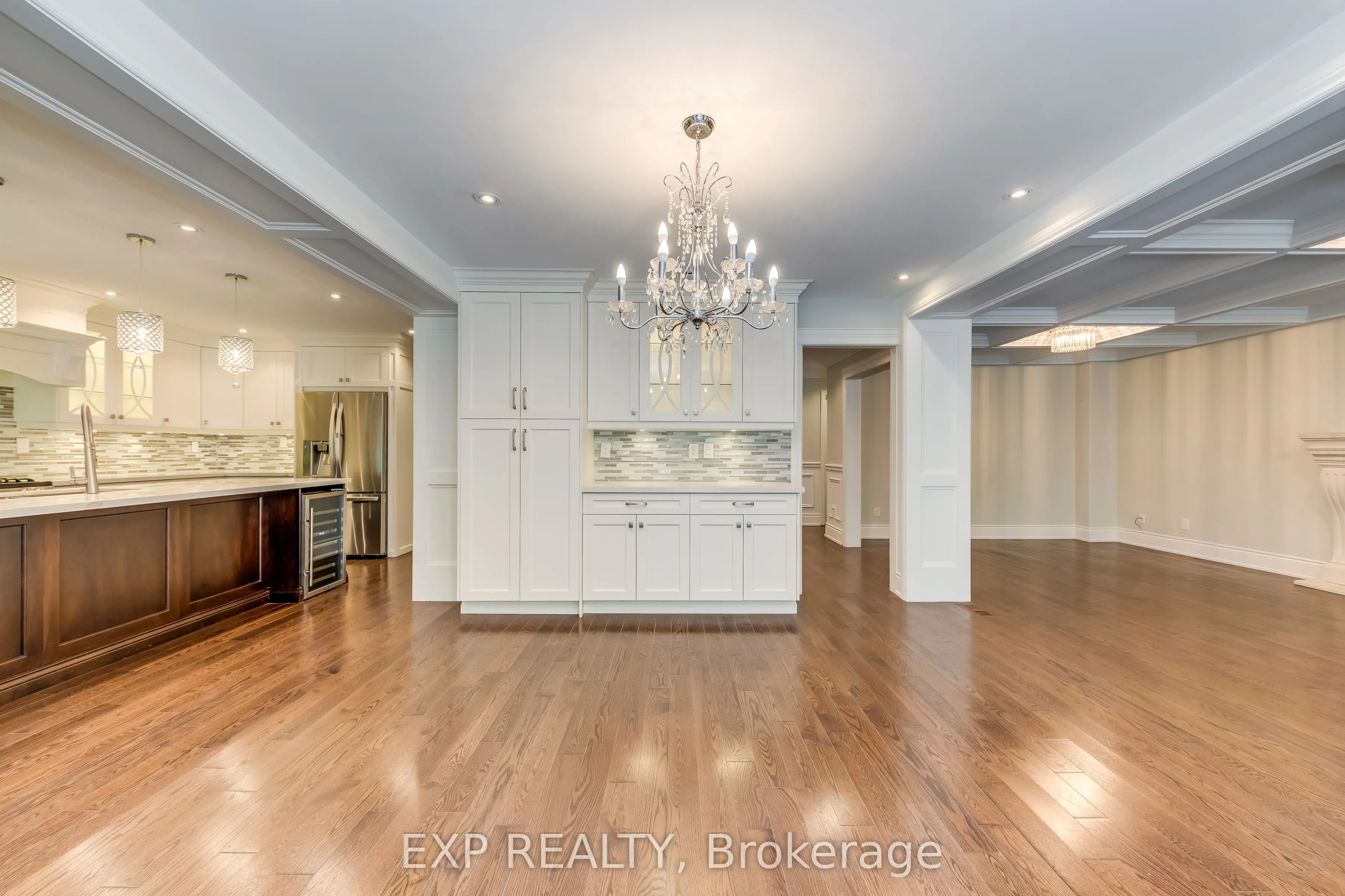 1135 Montrose Abbey Drive