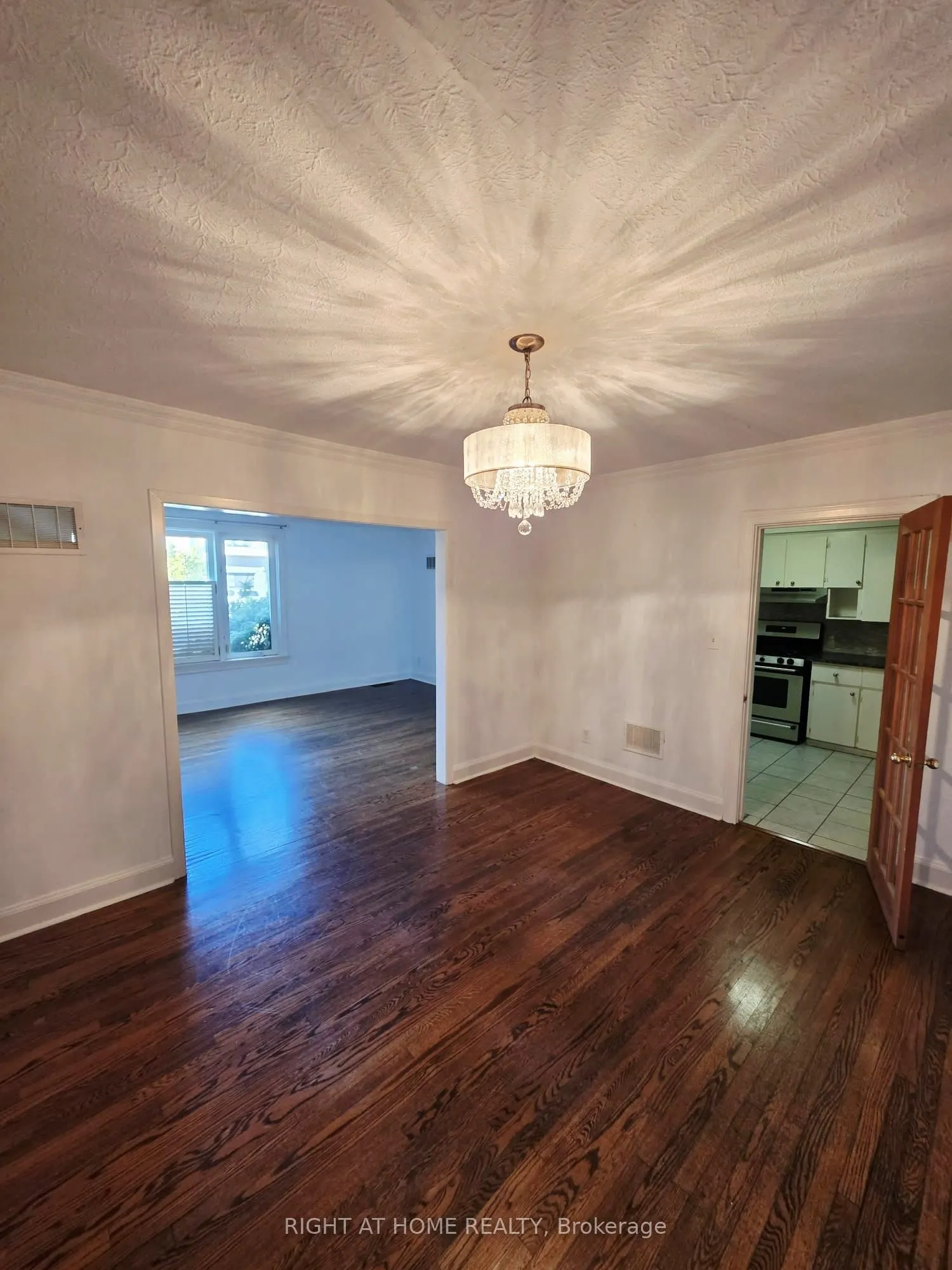 339 -Unit1 Ranee Avenue