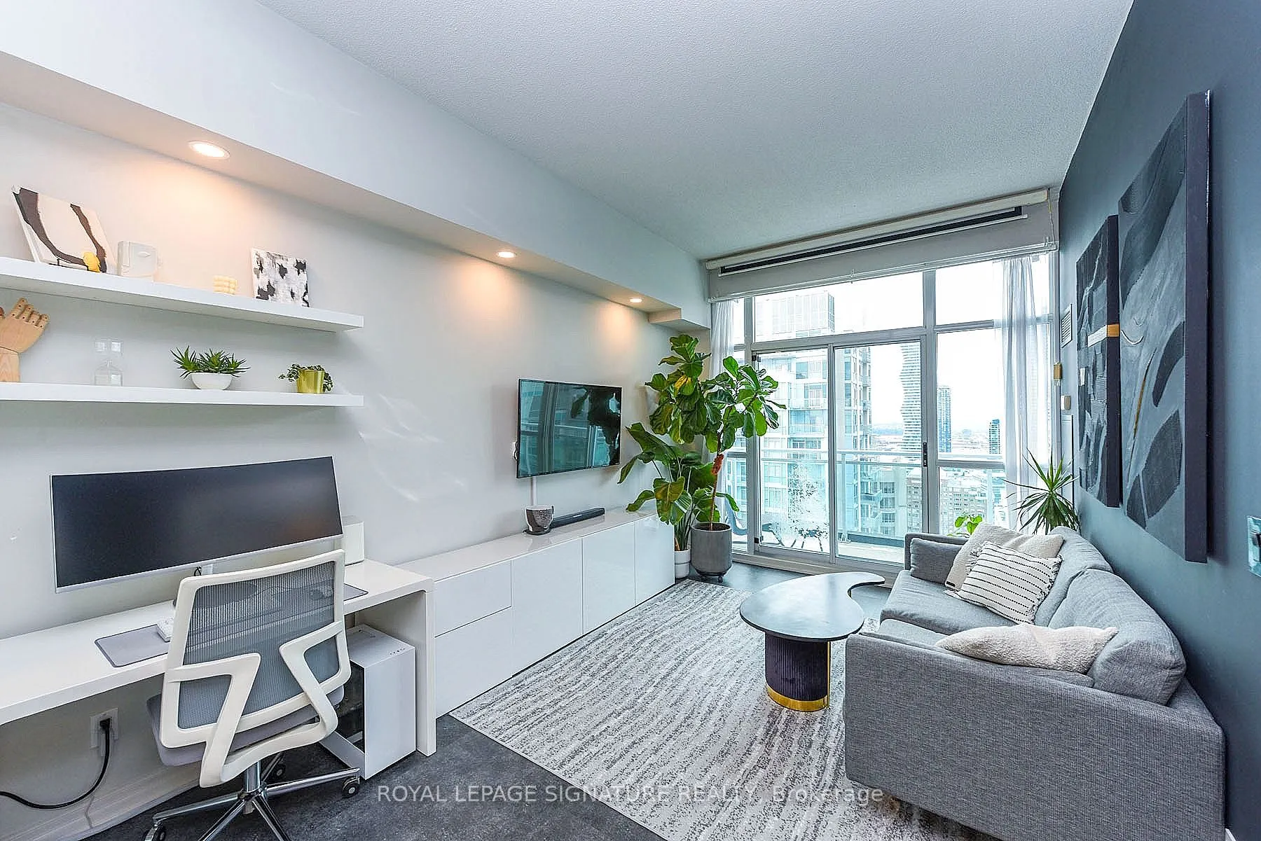 223 Webb Drive, #PH3507