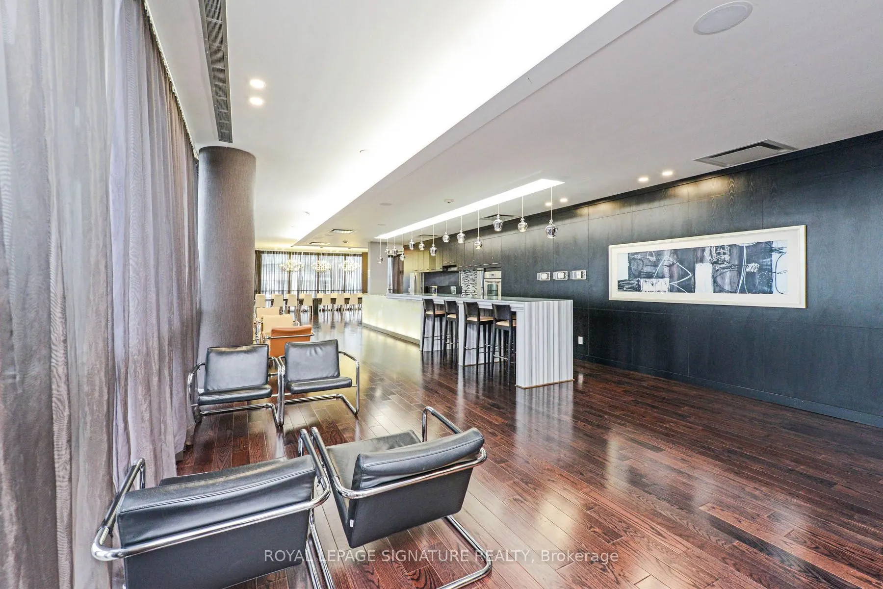 223 Webb Drive, #PH3507