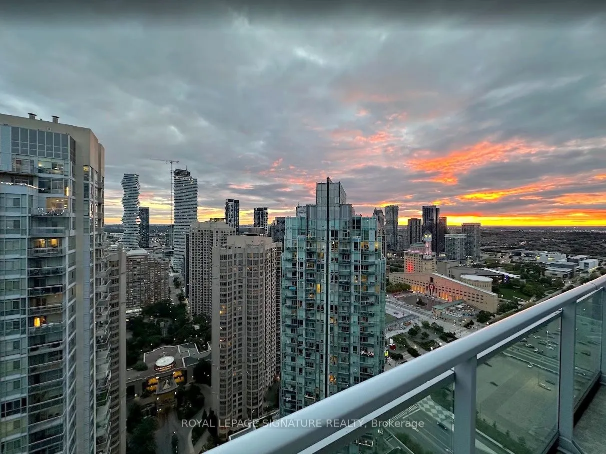 223 Webb Drive, #PH3507