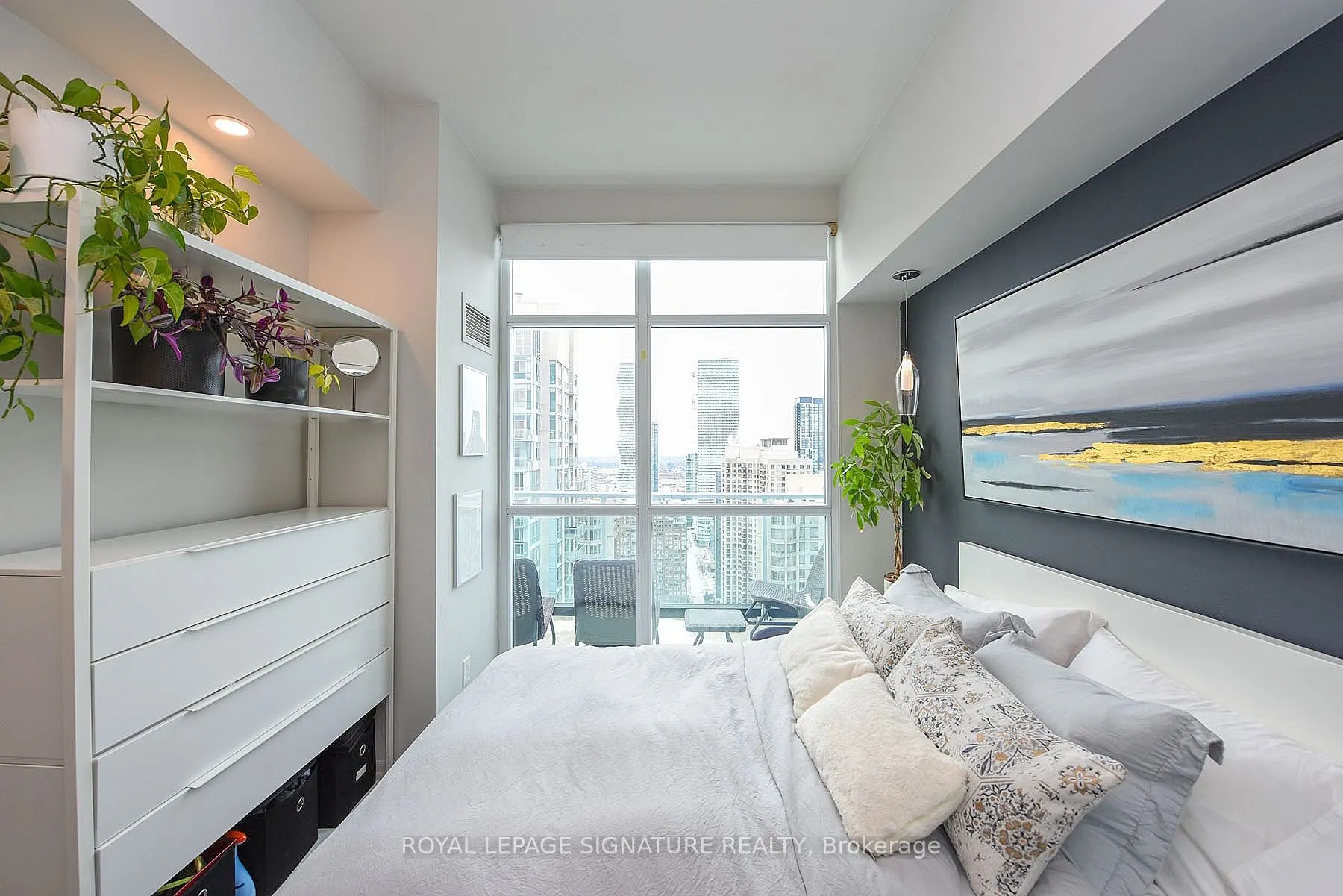 223 Webb Drive, #PH3507