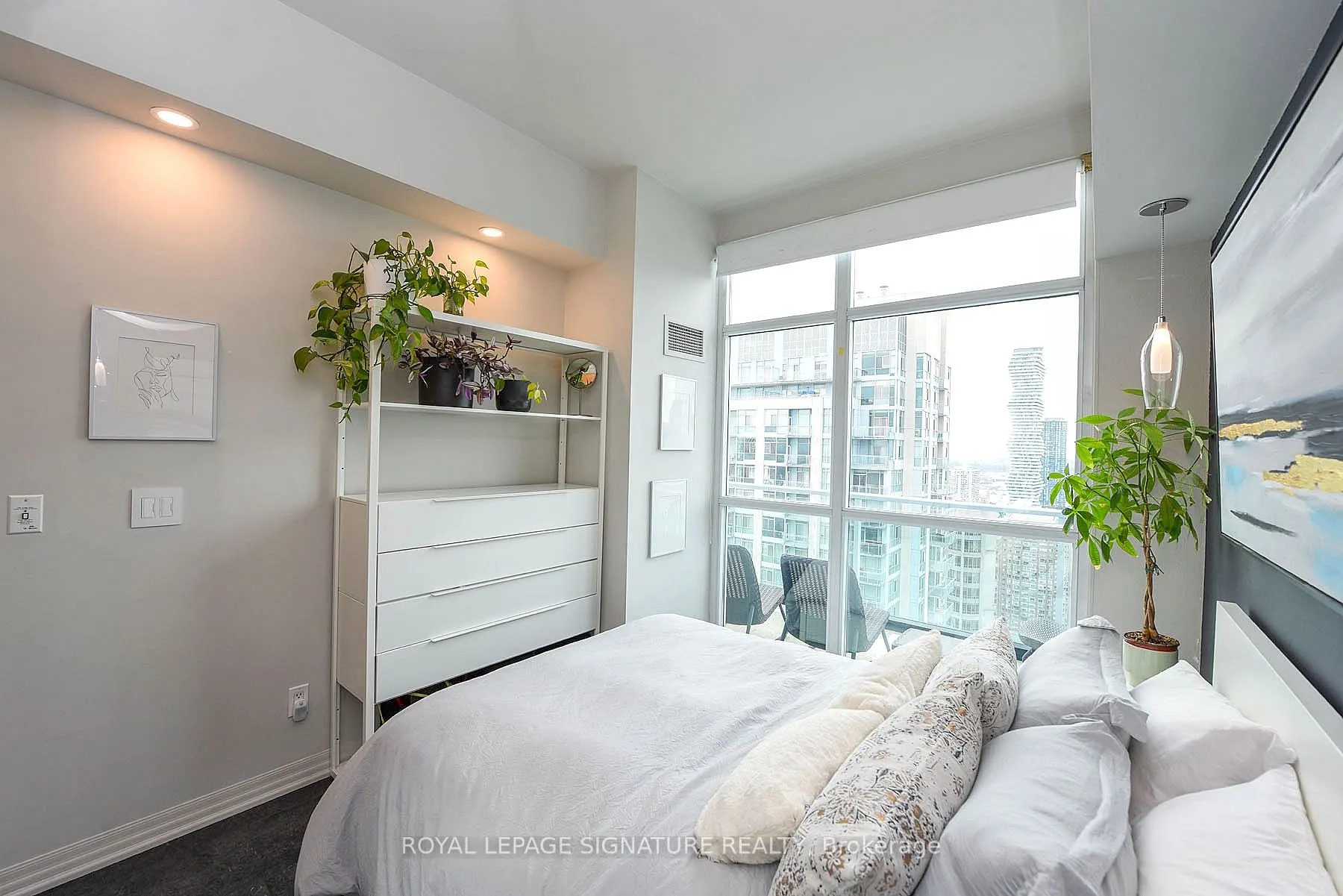 223 Webb Drive, #PH3507