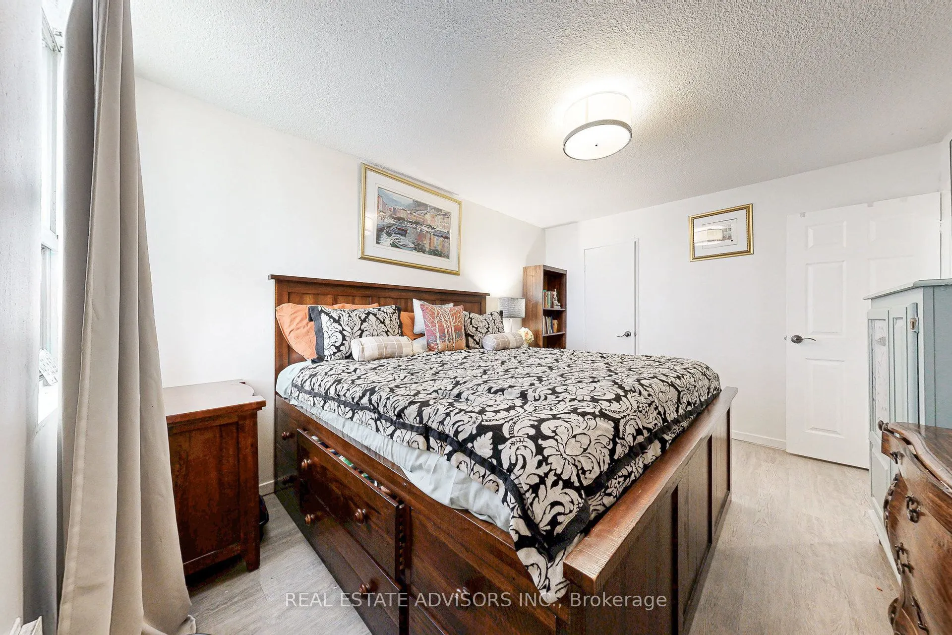 10 Tobermory Drive, #705