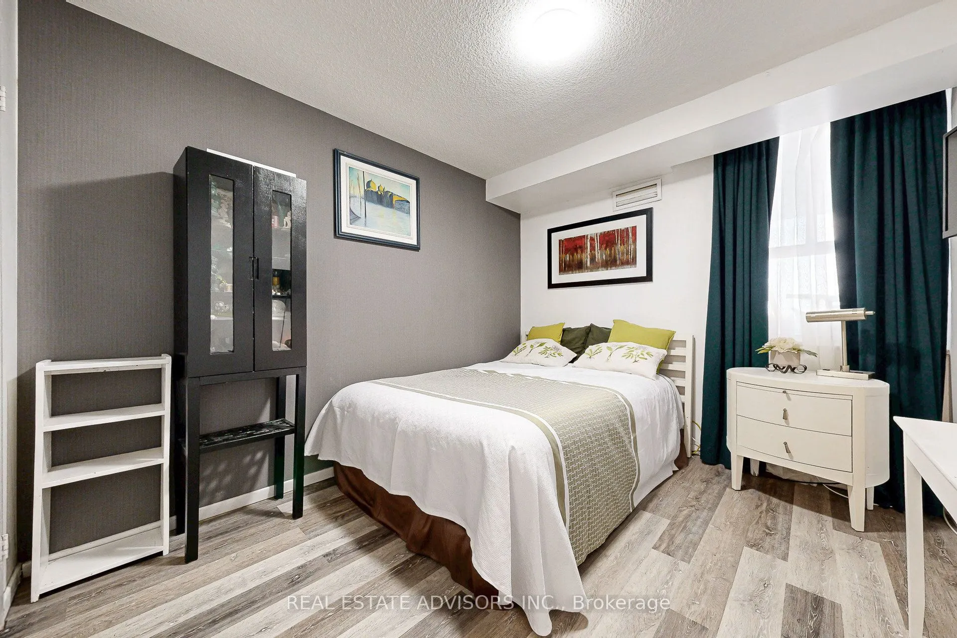 10 Tobermory Drive, #705