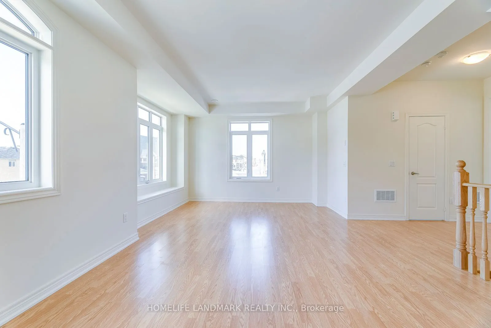 454 Silver Maple Road