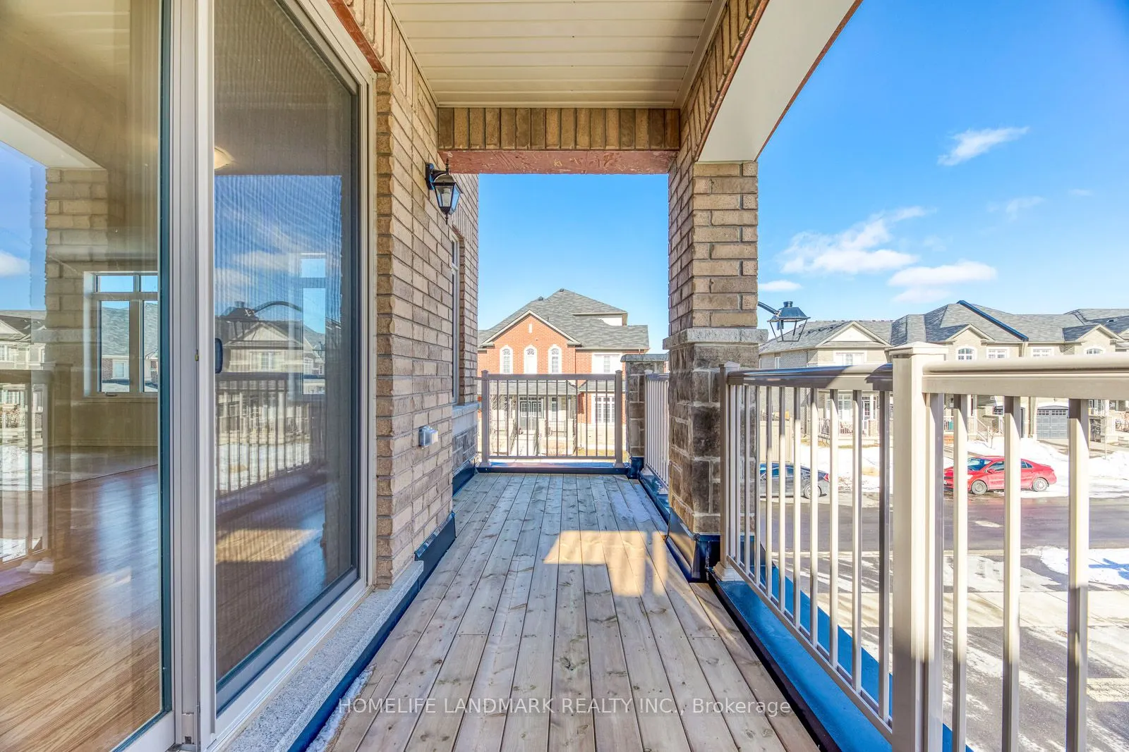 454 Silver Maple Road