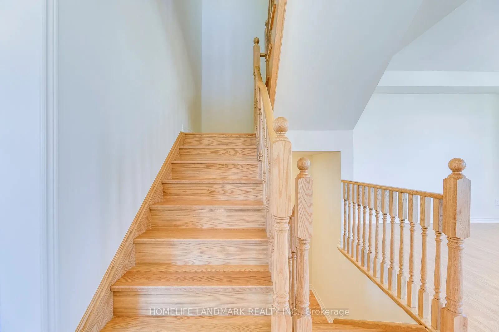454 Silver Maple Road