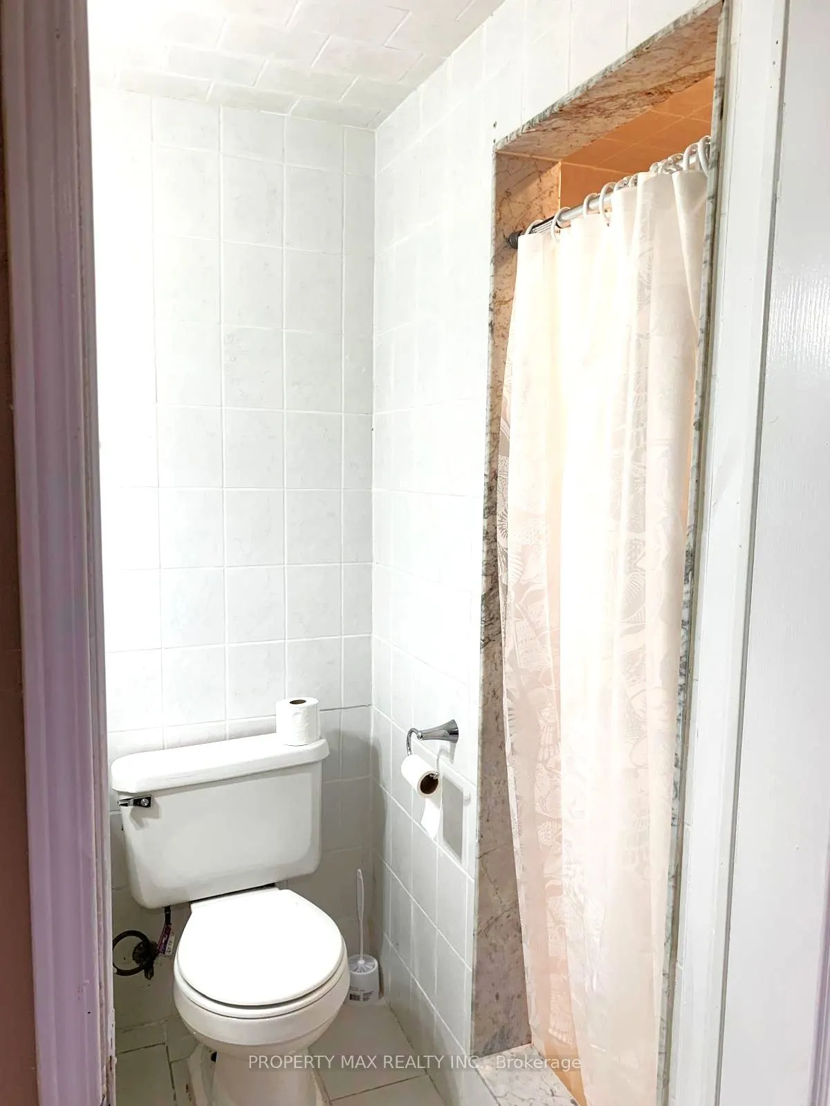 24 White Tail Crescent, #Bsmt