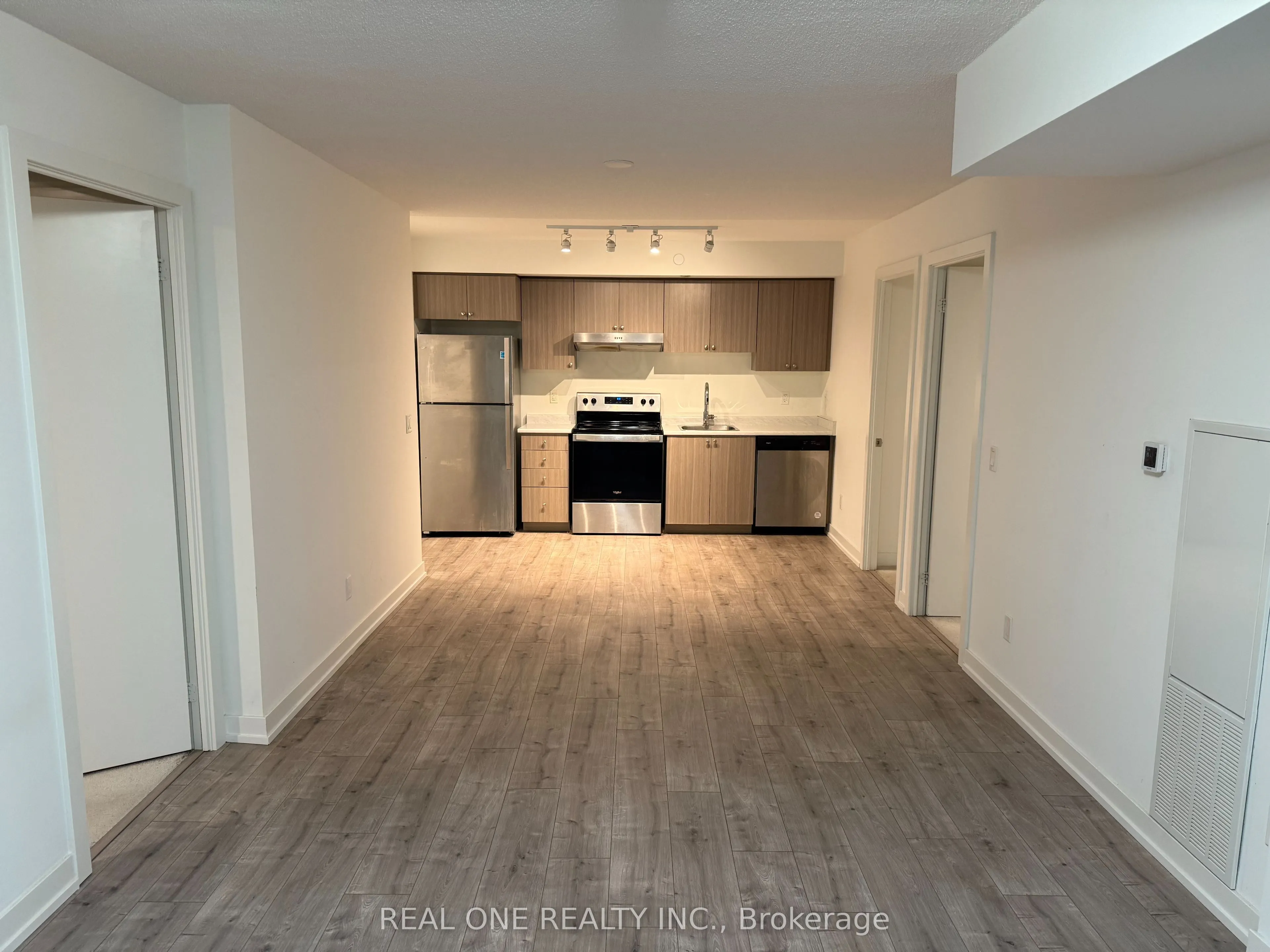 10 Wilby Crescent, #1206