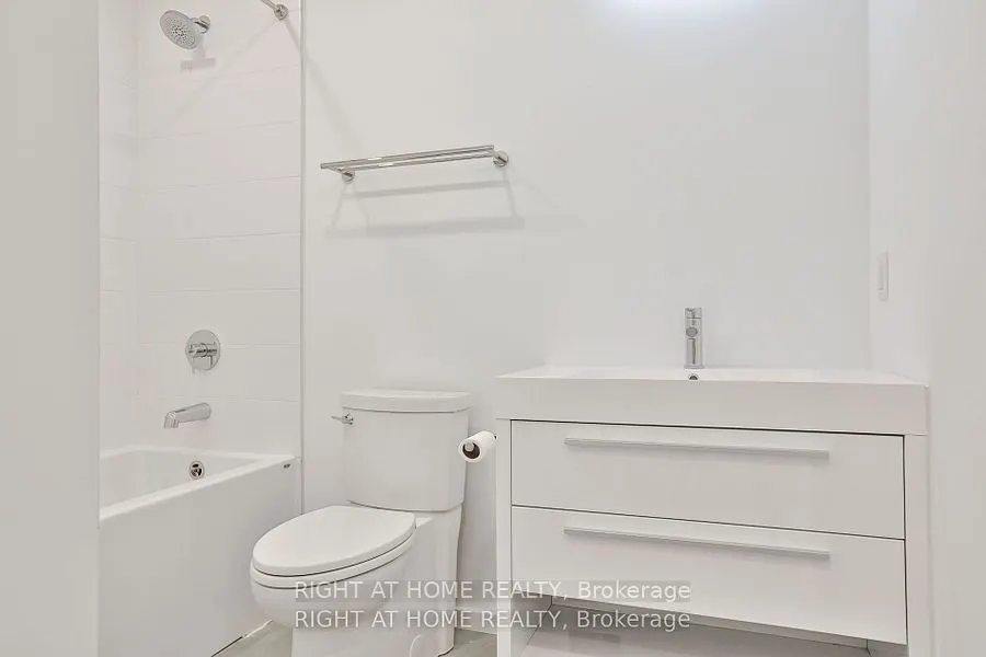 28 Salem Avenue, #4