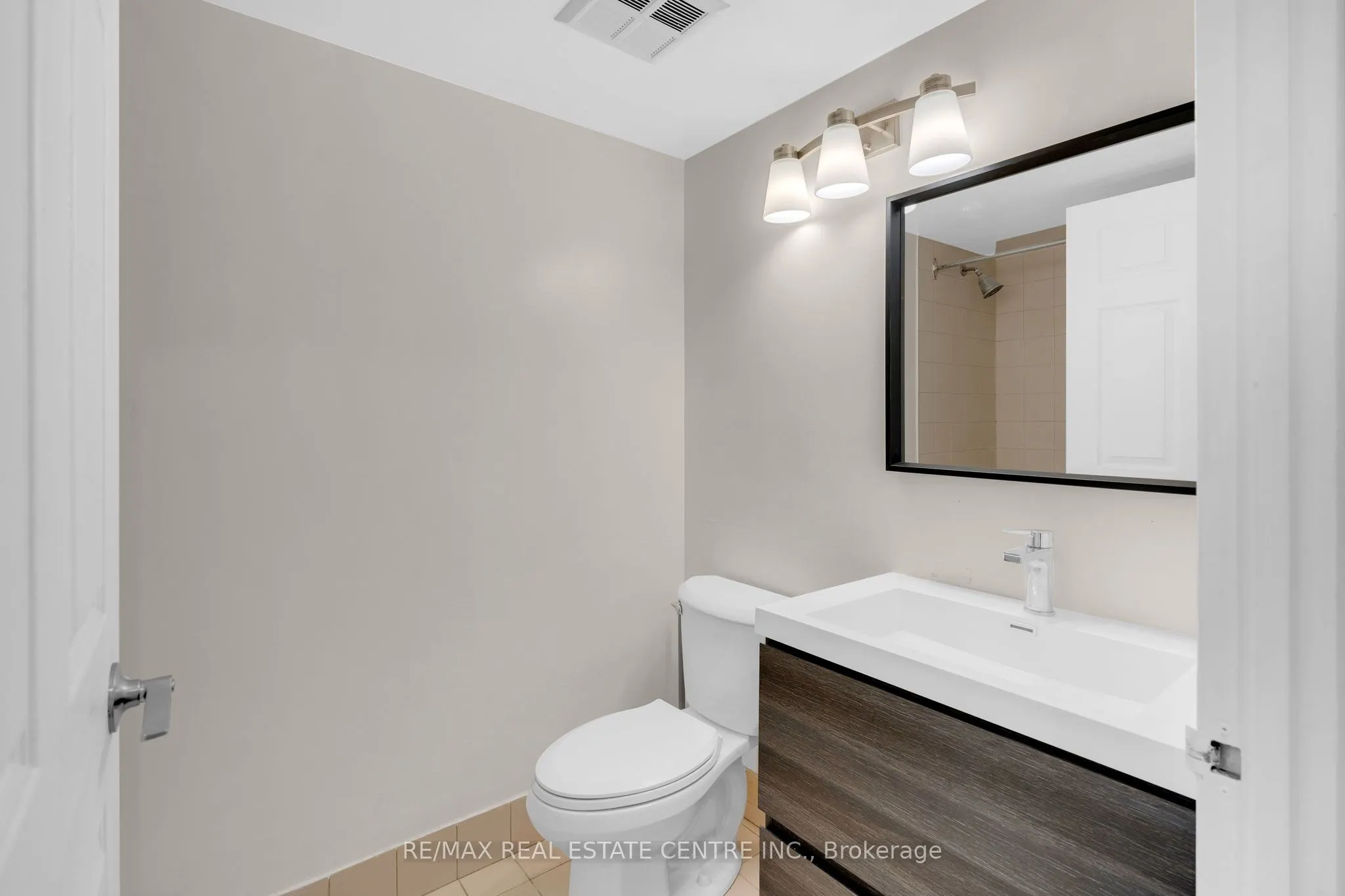 335 Webb Drive, #609