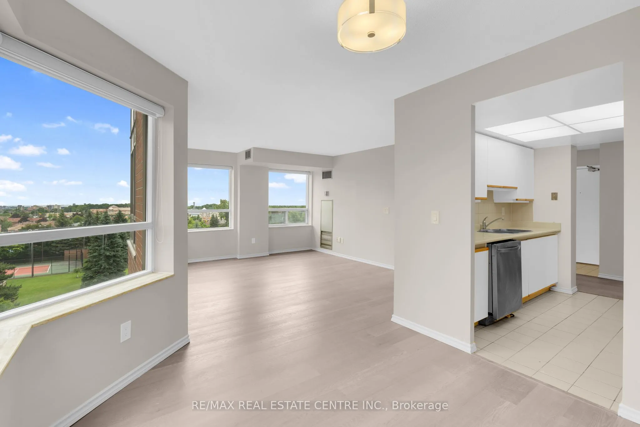 335 Webb Drive, #609