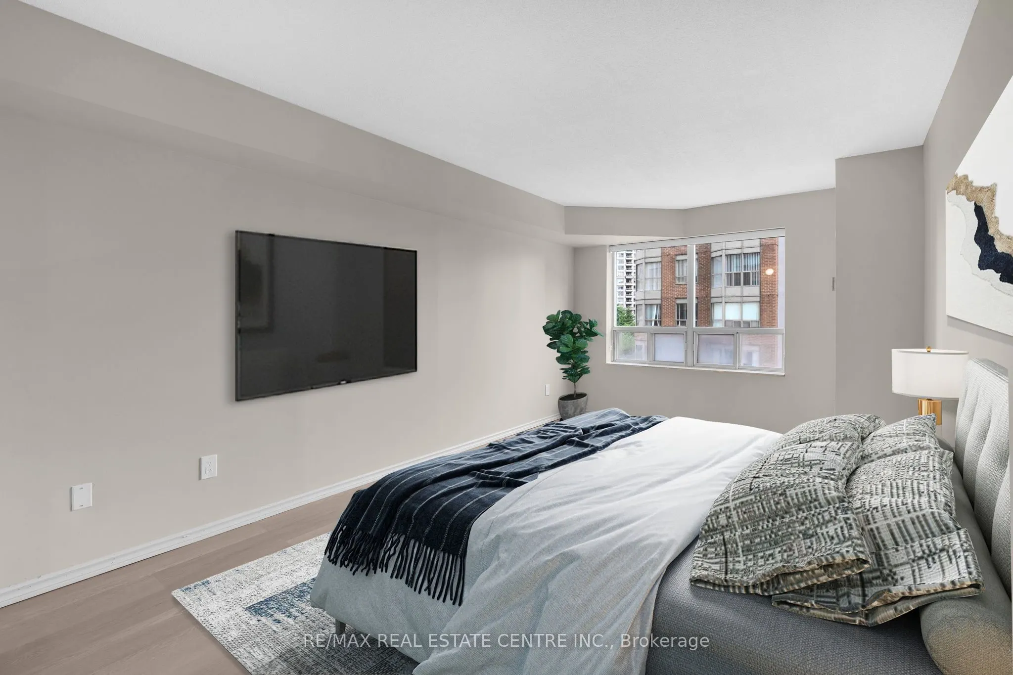 335 Webb Drive, #609