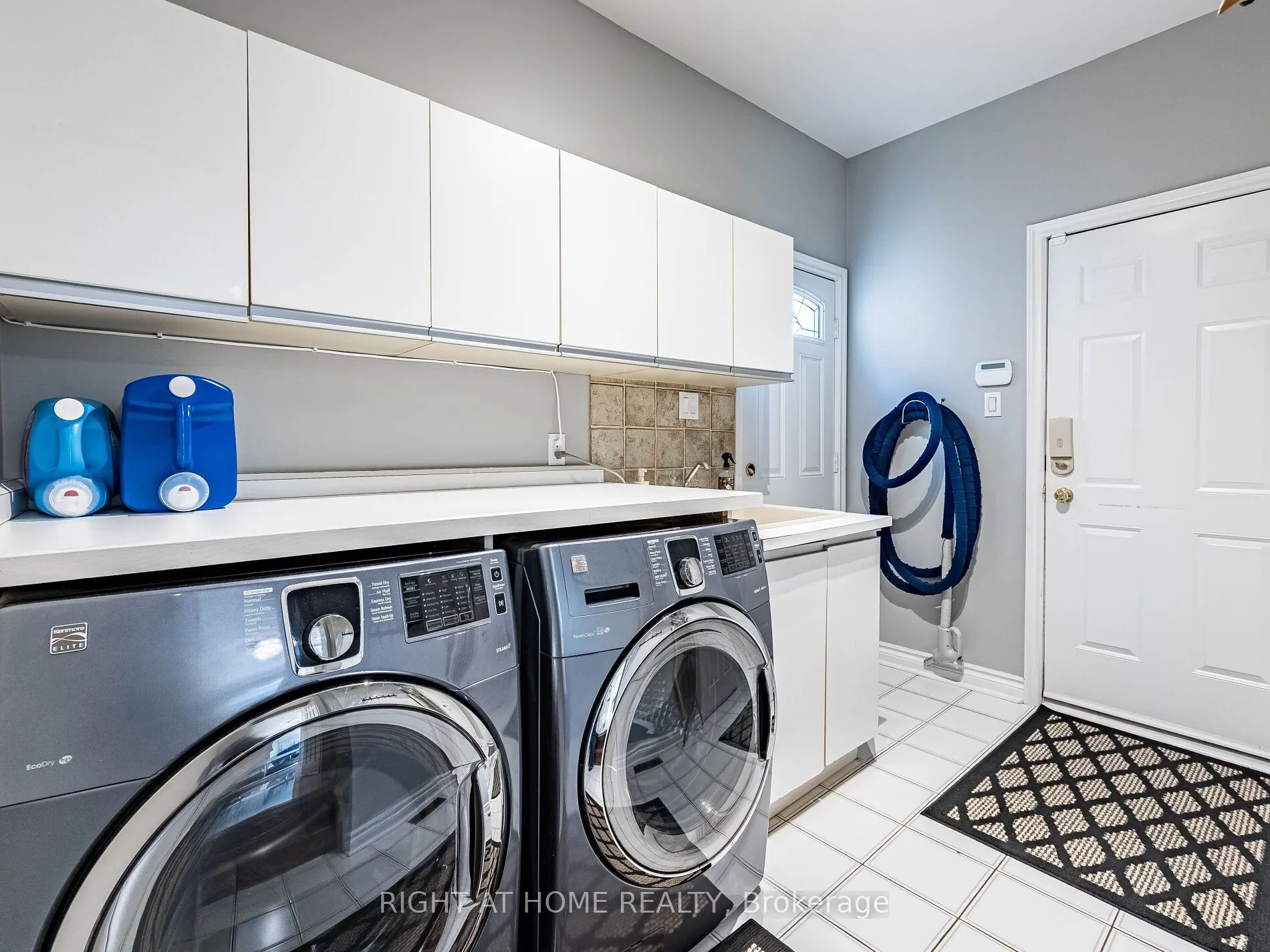 1477 Ballantrae Drive