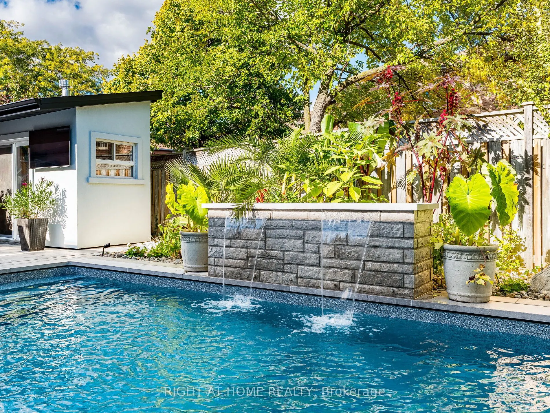 1477 Ballantrae Drive