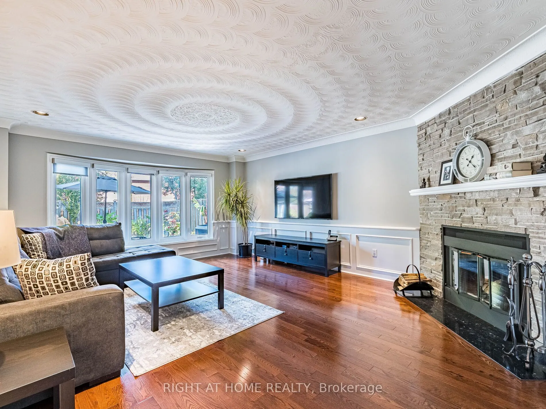 1477 Ballantrae Drive